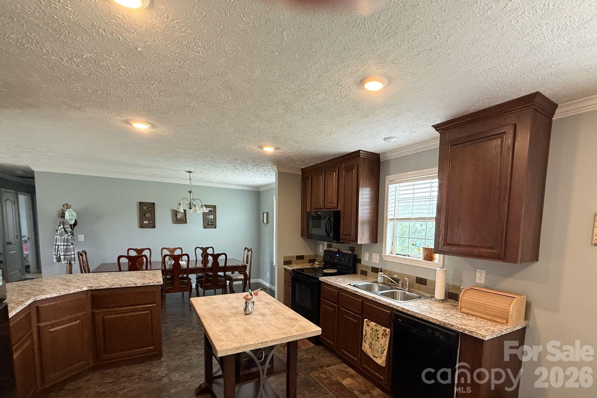 Baywood Heights - Residential