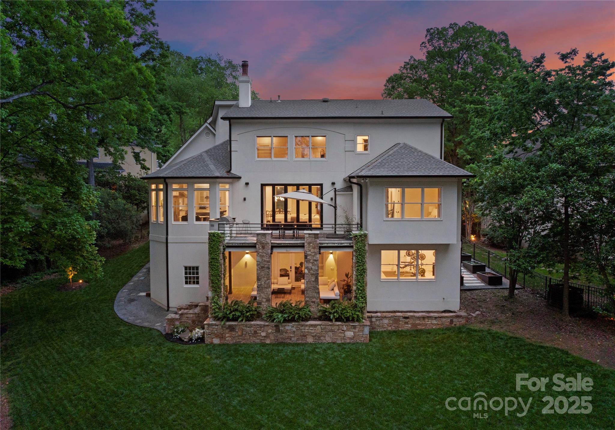 3933 Ayrshire Place