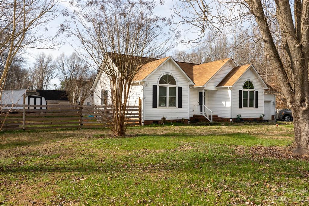 Edgewoods - Residential