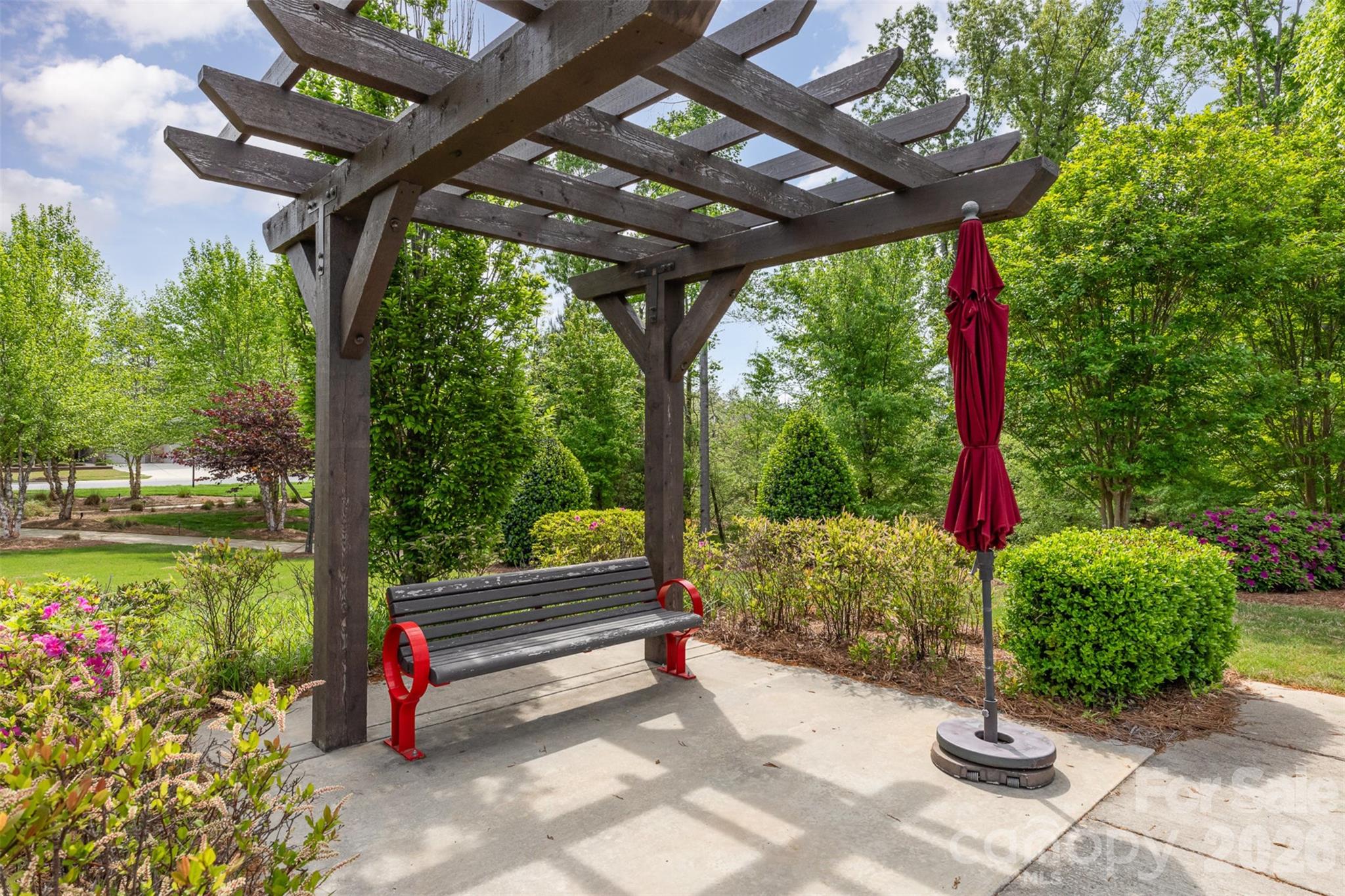 Tree Tops - Residential