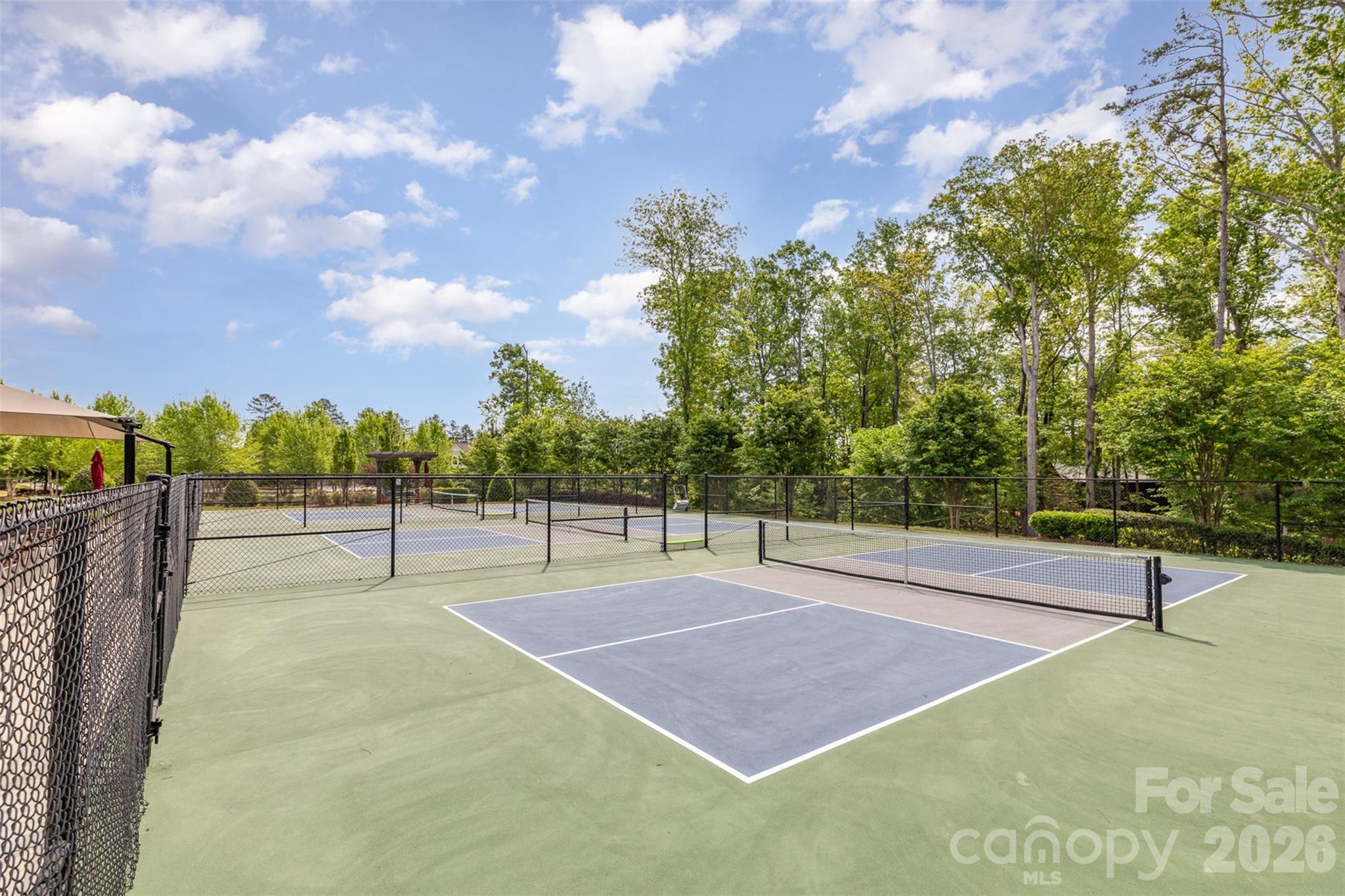 Tree Tops - Residential