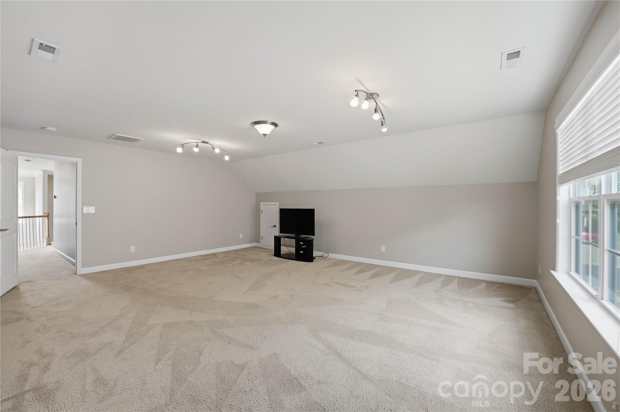 Lake Ridge - Residential