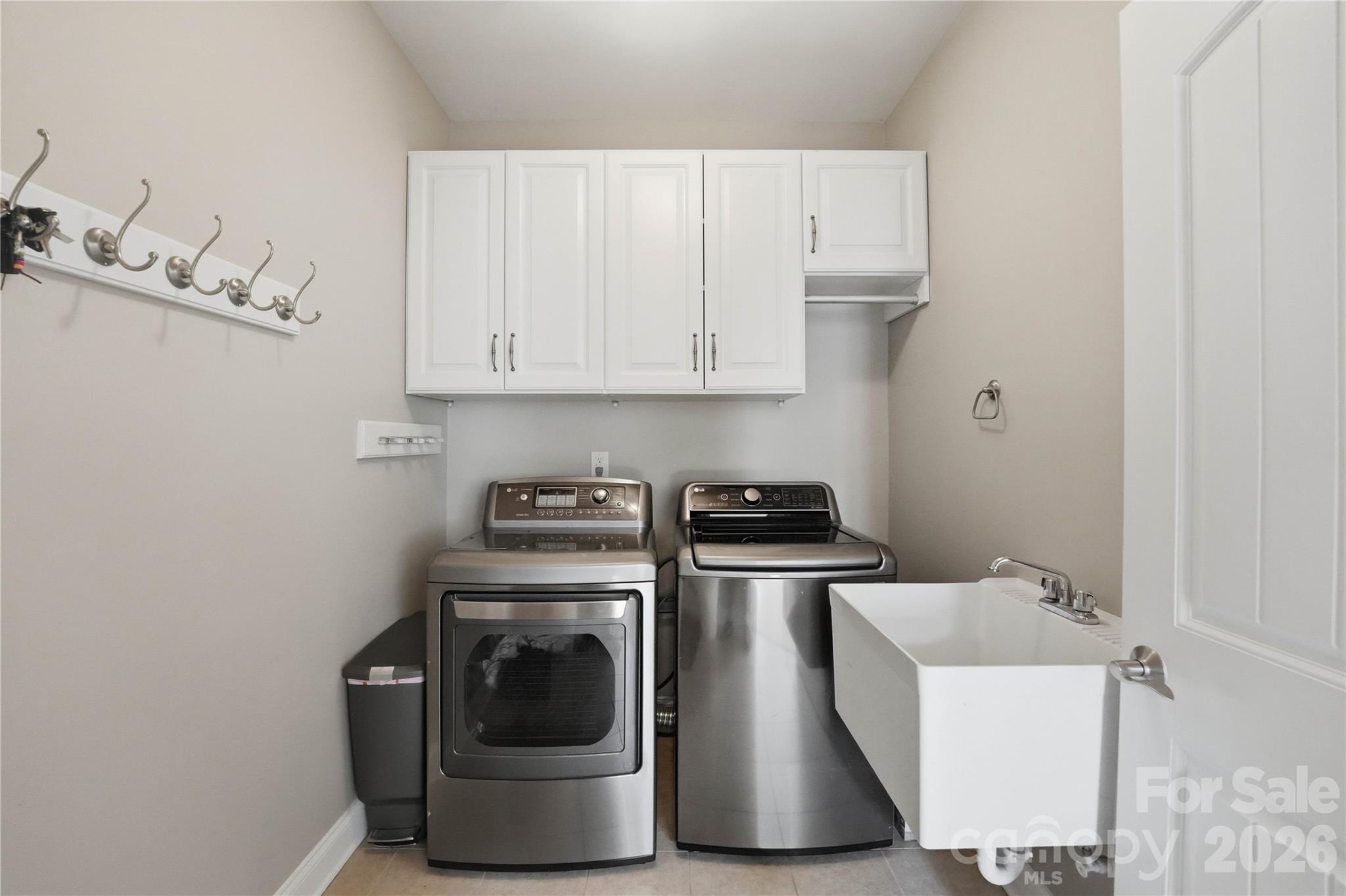 Lake Ridge - Residential