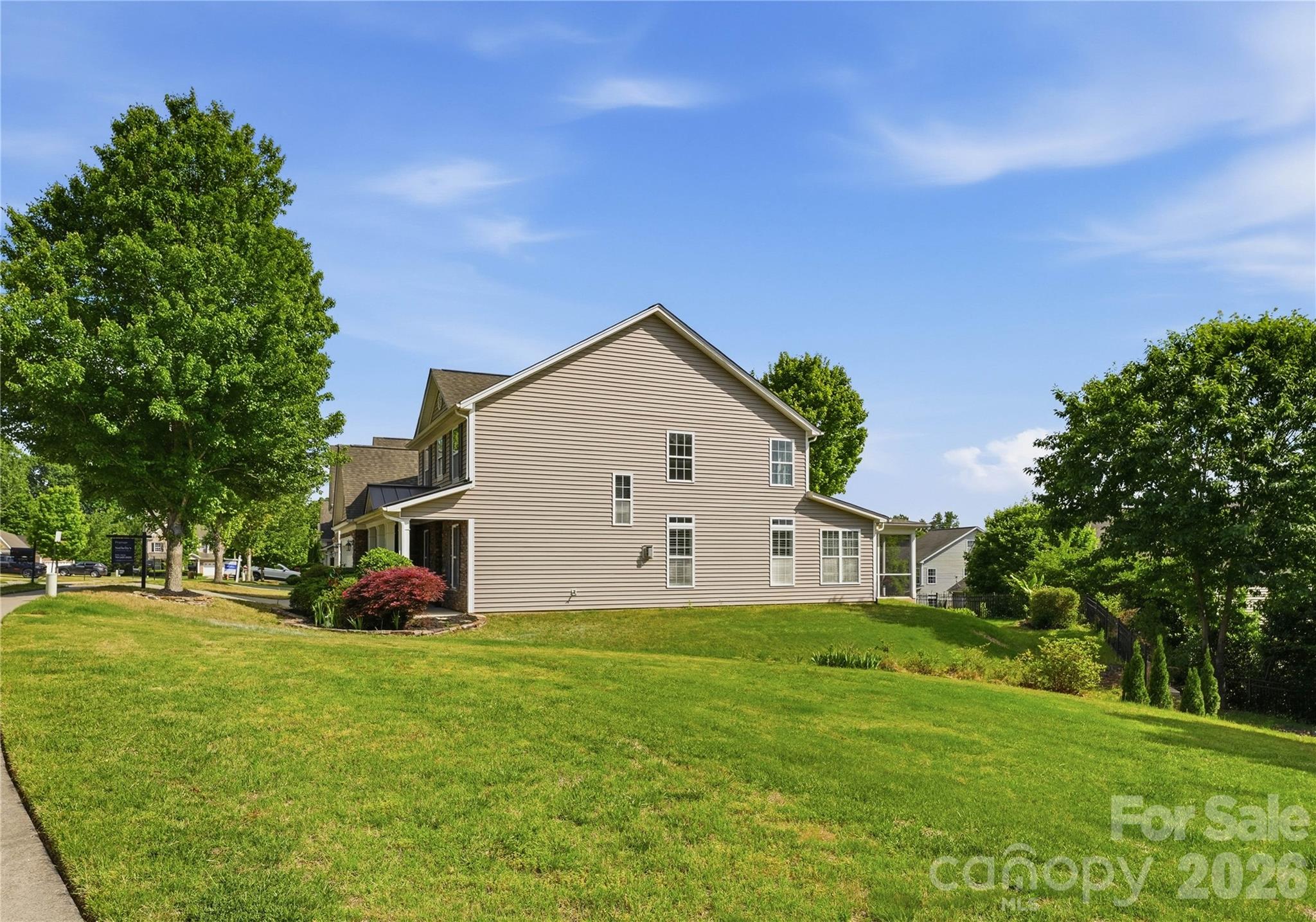 Lake Ridge - Residential