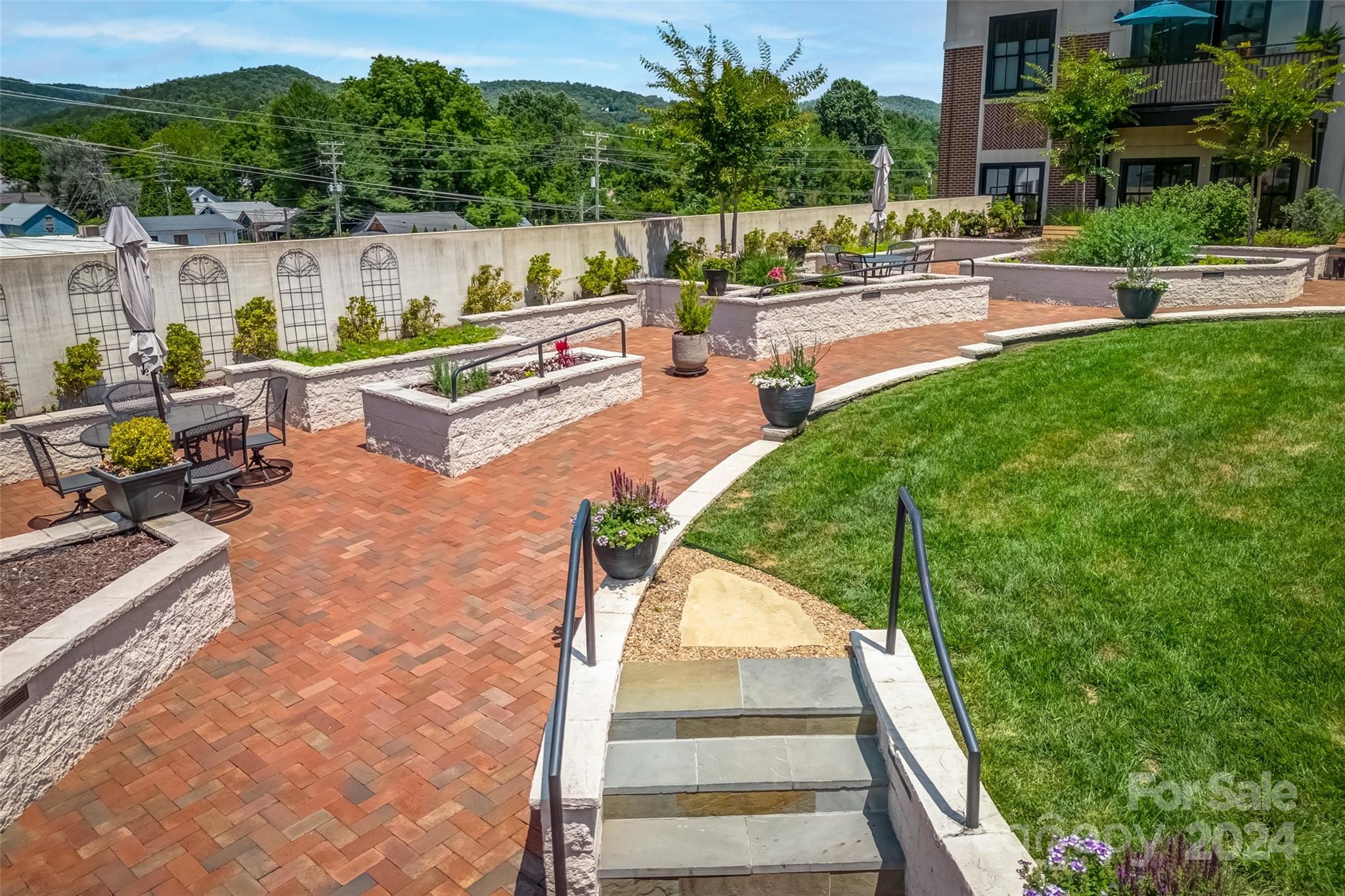 French Broad Place - Residential