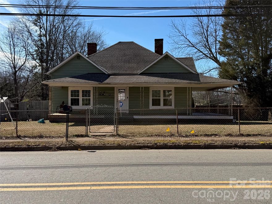 Three bedroom two bath in Newton with 1,400SqFt in need of repairs. House was rented for many years. Bring your offer