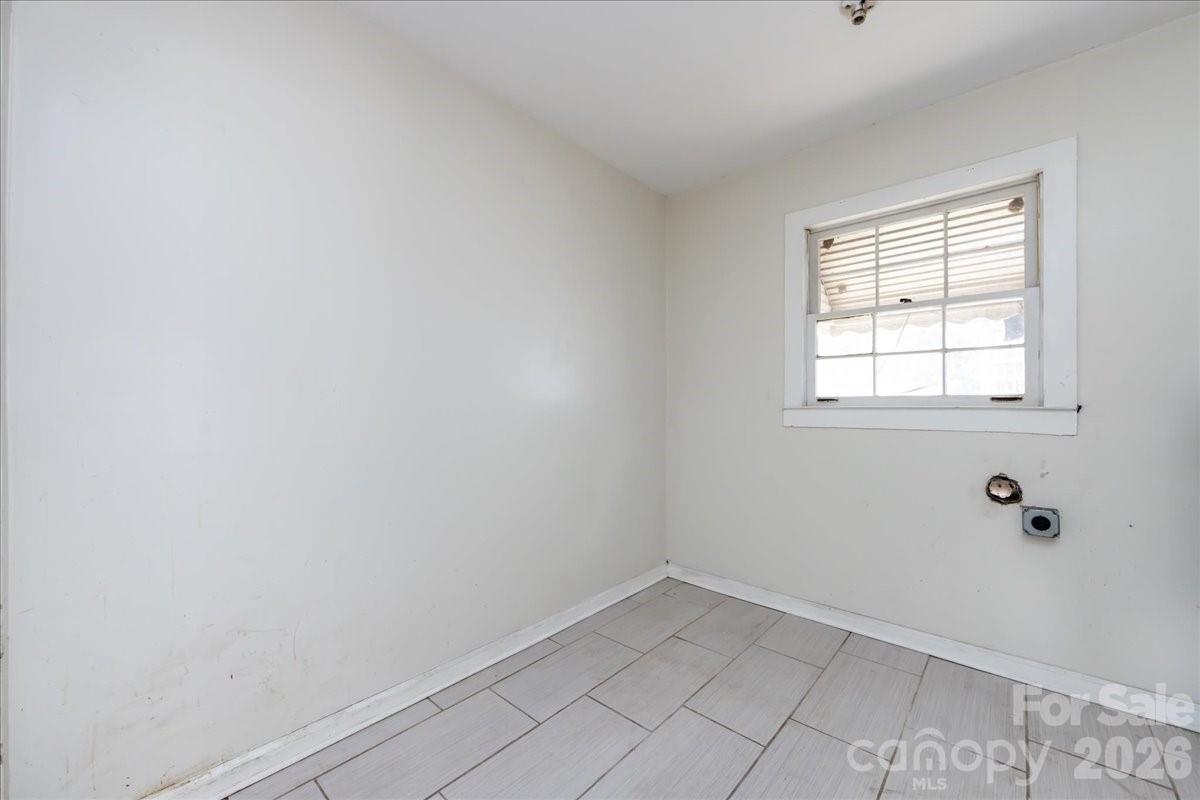 none - Residential Income