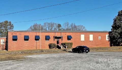 Photo of 1495 N Main Street, Hendersonville, NC 28792 (MLS # 4393028)