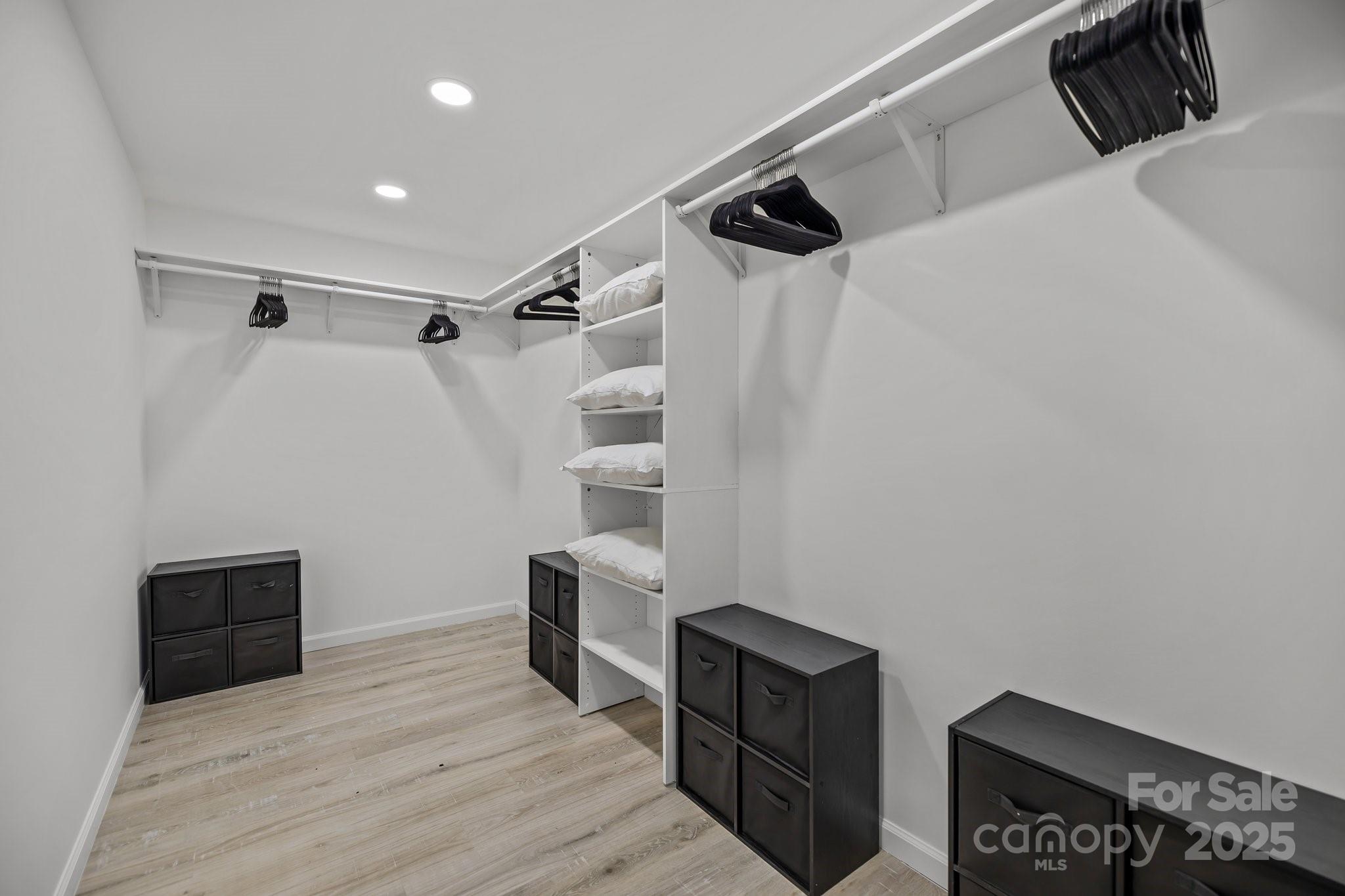 Idlewood - Residential