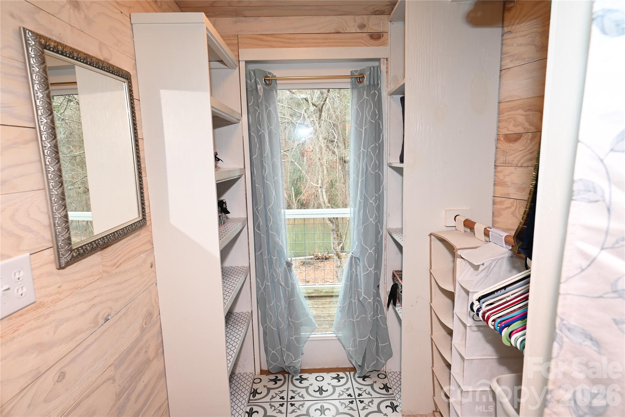 Dusty Ridge - Residential