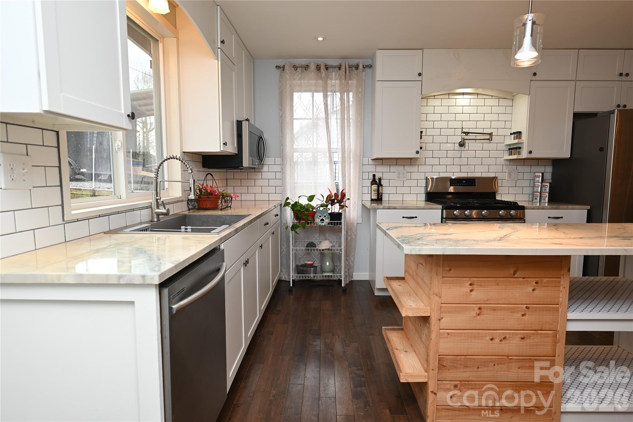 Dusty Ridge - Residential