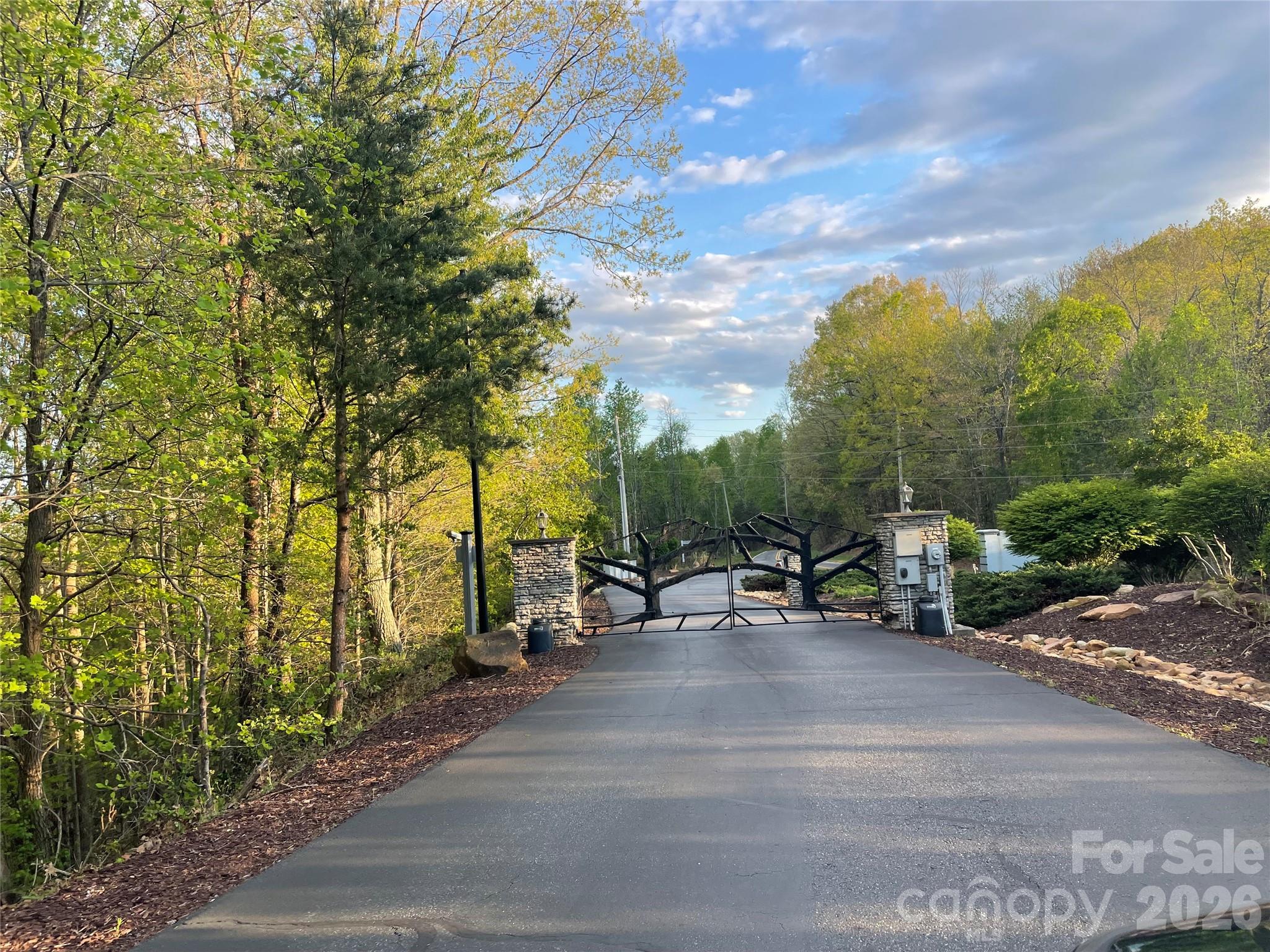 South Mountain Peaks - Land