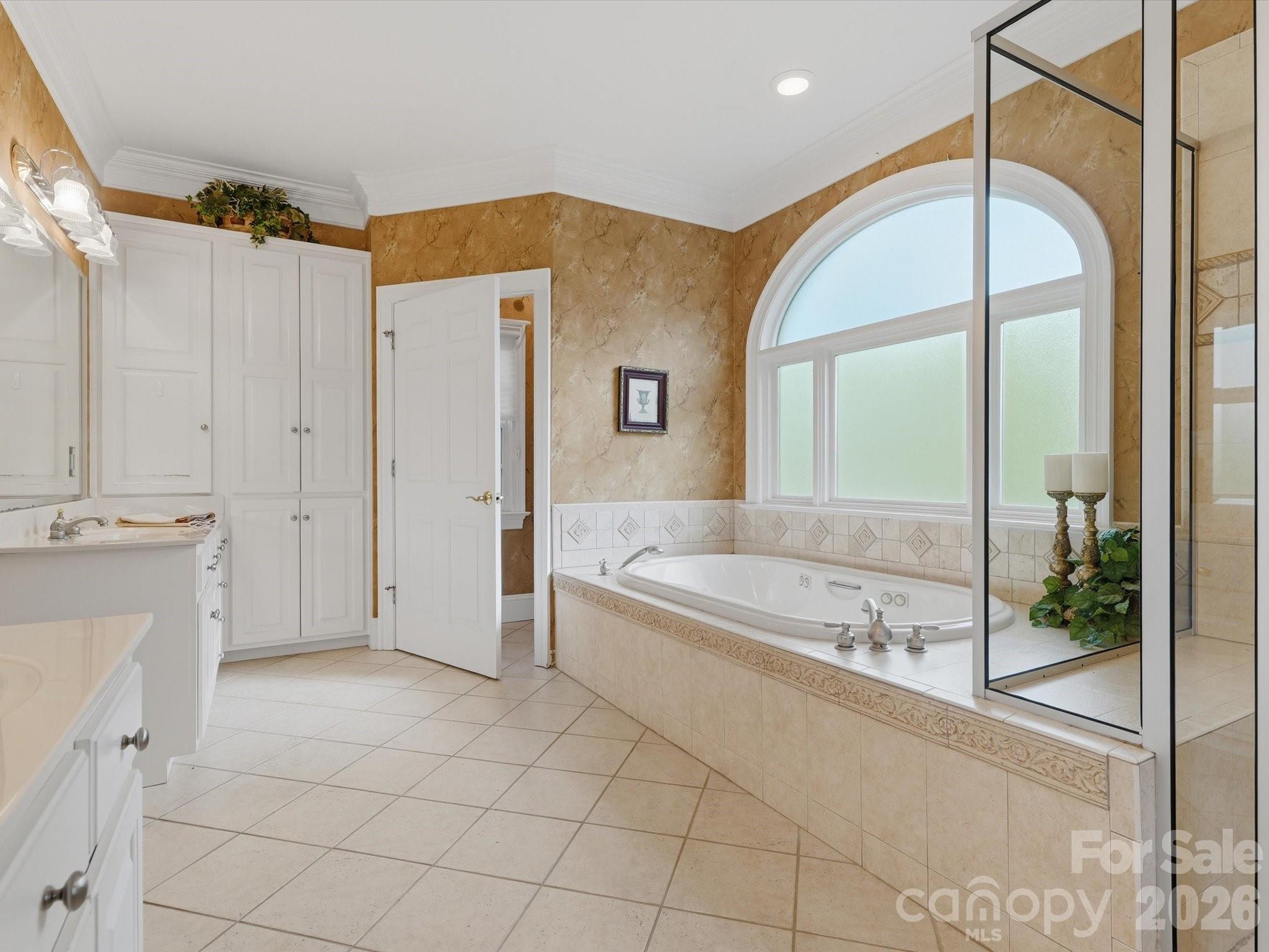 Lake View Estates - Residential