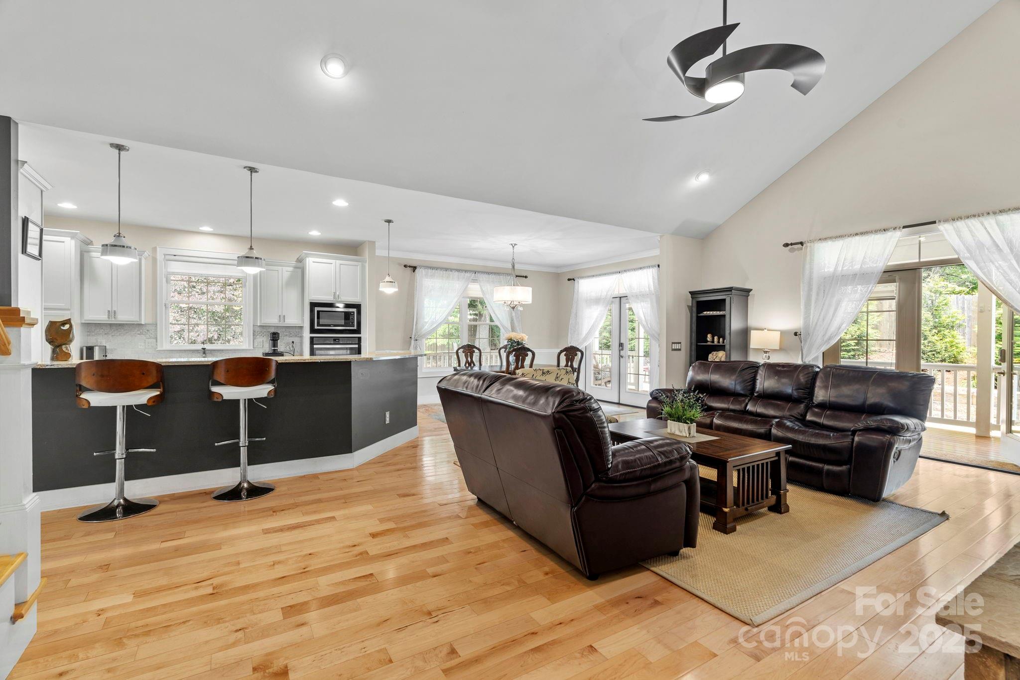 12 Broadmoor Drive
