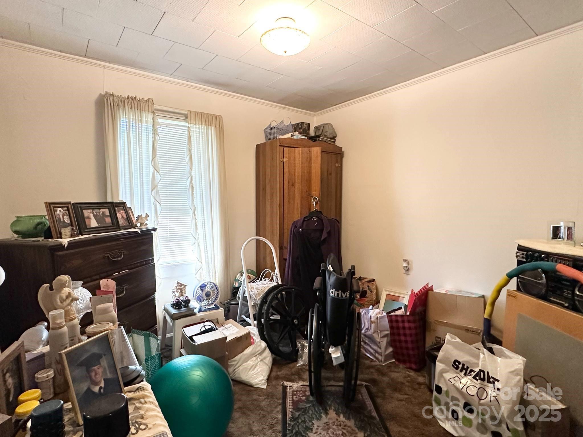 Hudson, North Carolina 28638, United States, 3 Bedrooms Bedrooms, ,1 BathroomBathrooms,Residential,Active,121801