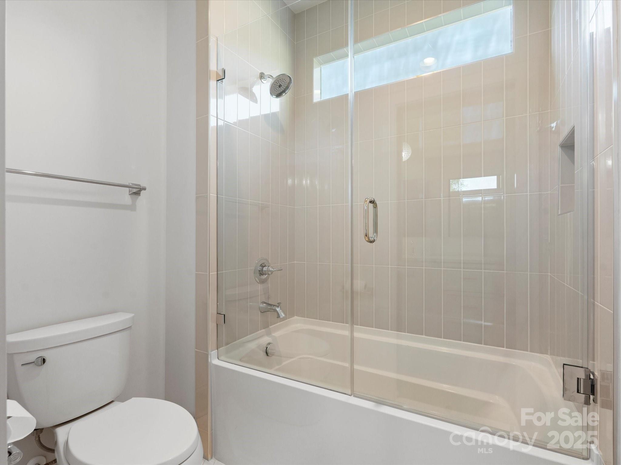 Lansdowne - Residential