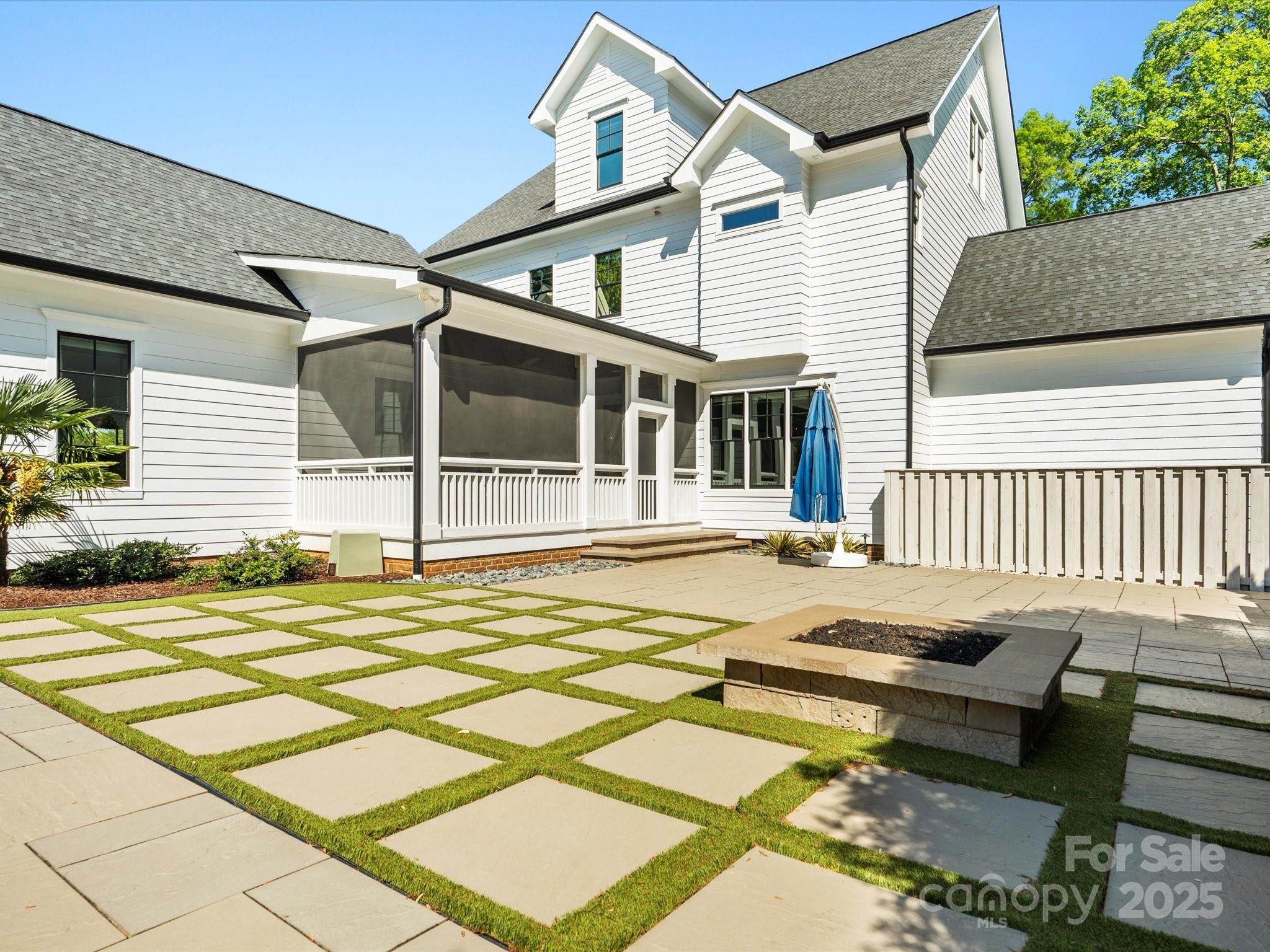 Lansdowne - Residential