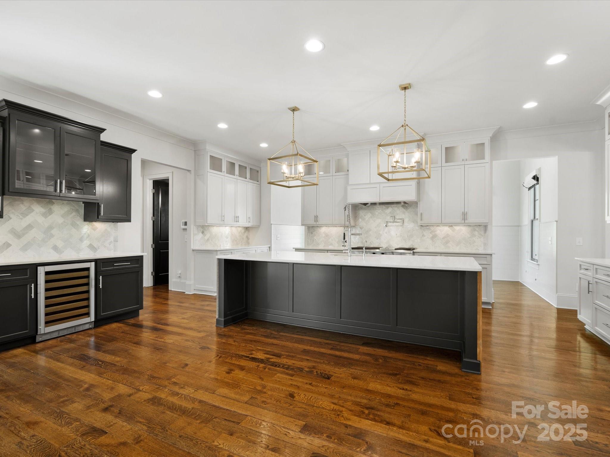 Lansdowne - Residential