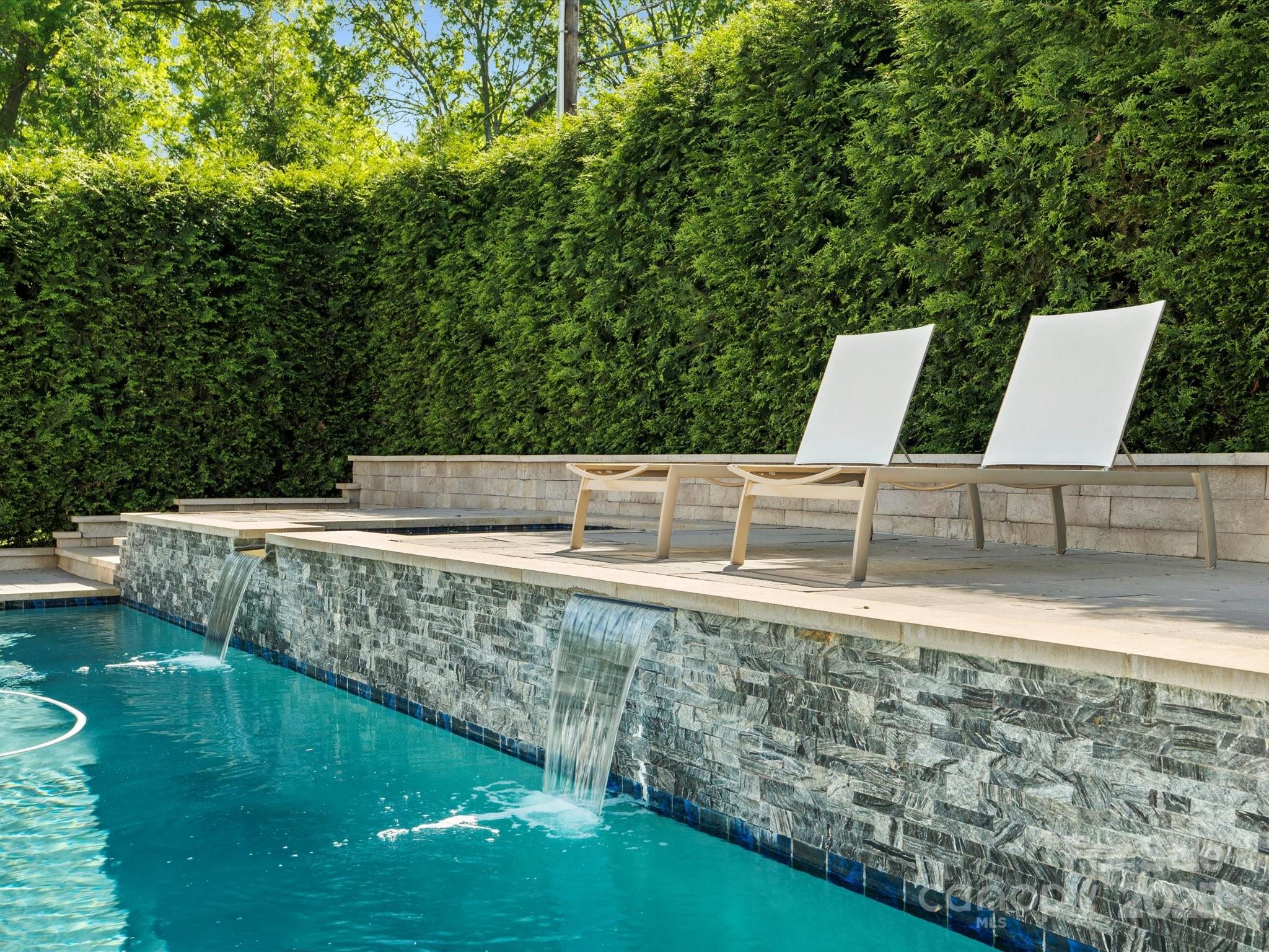 Lansdowne - Residential