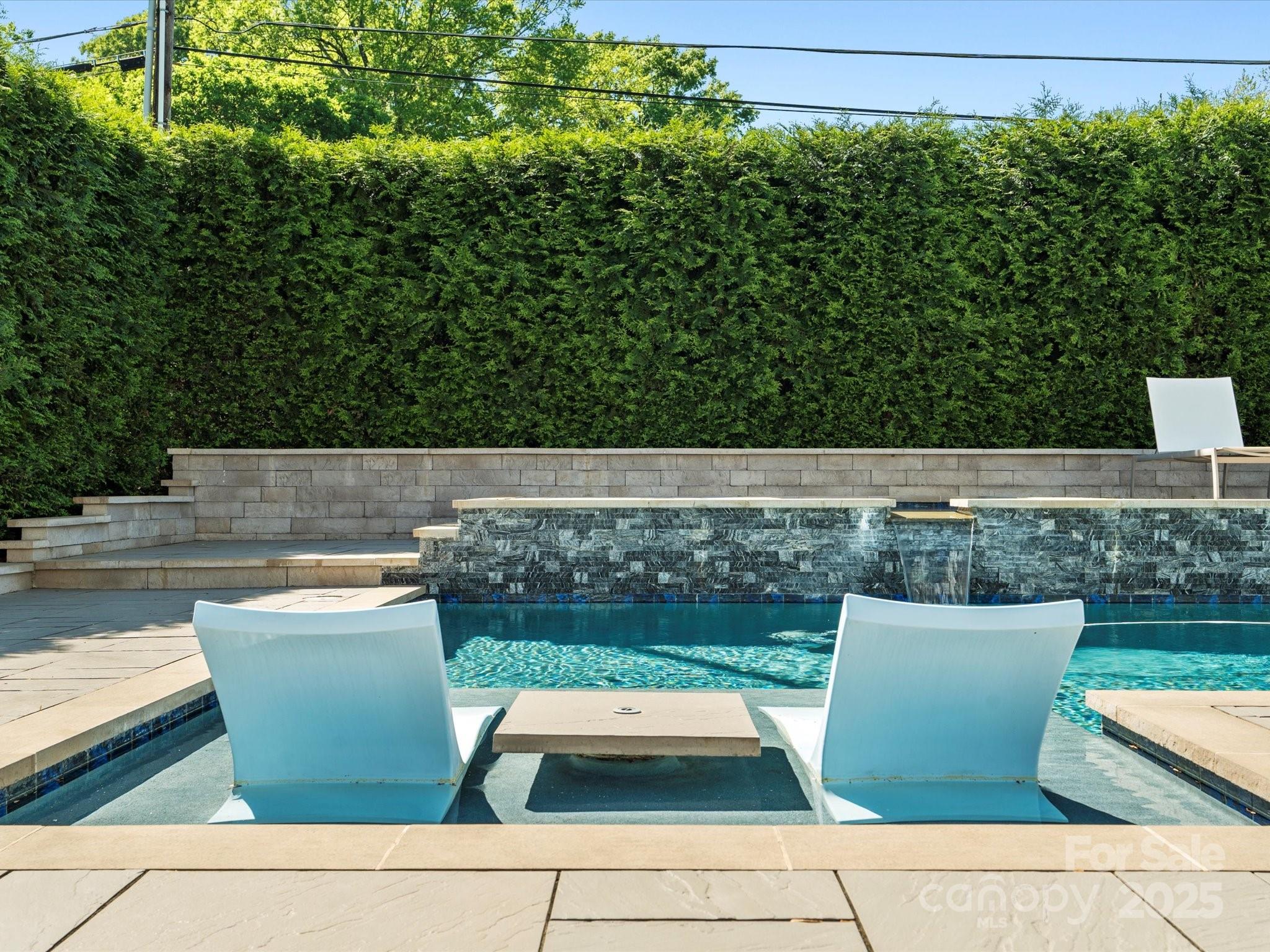 Lansdowne - Residential