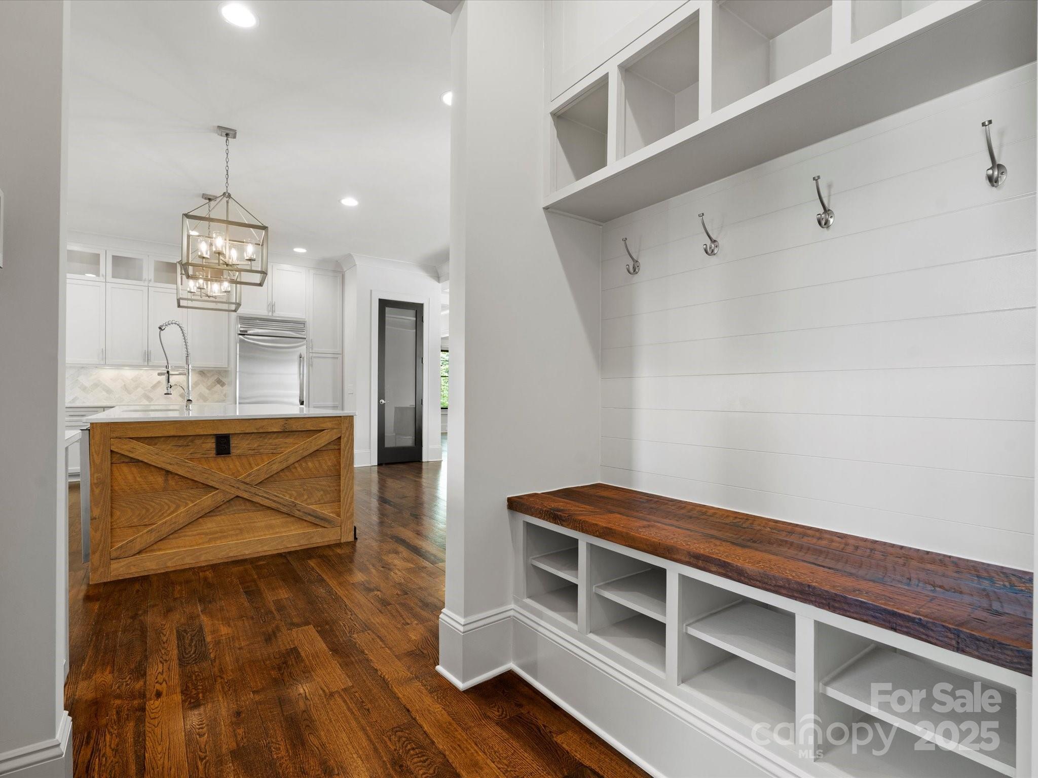 Lansdowne - Residential