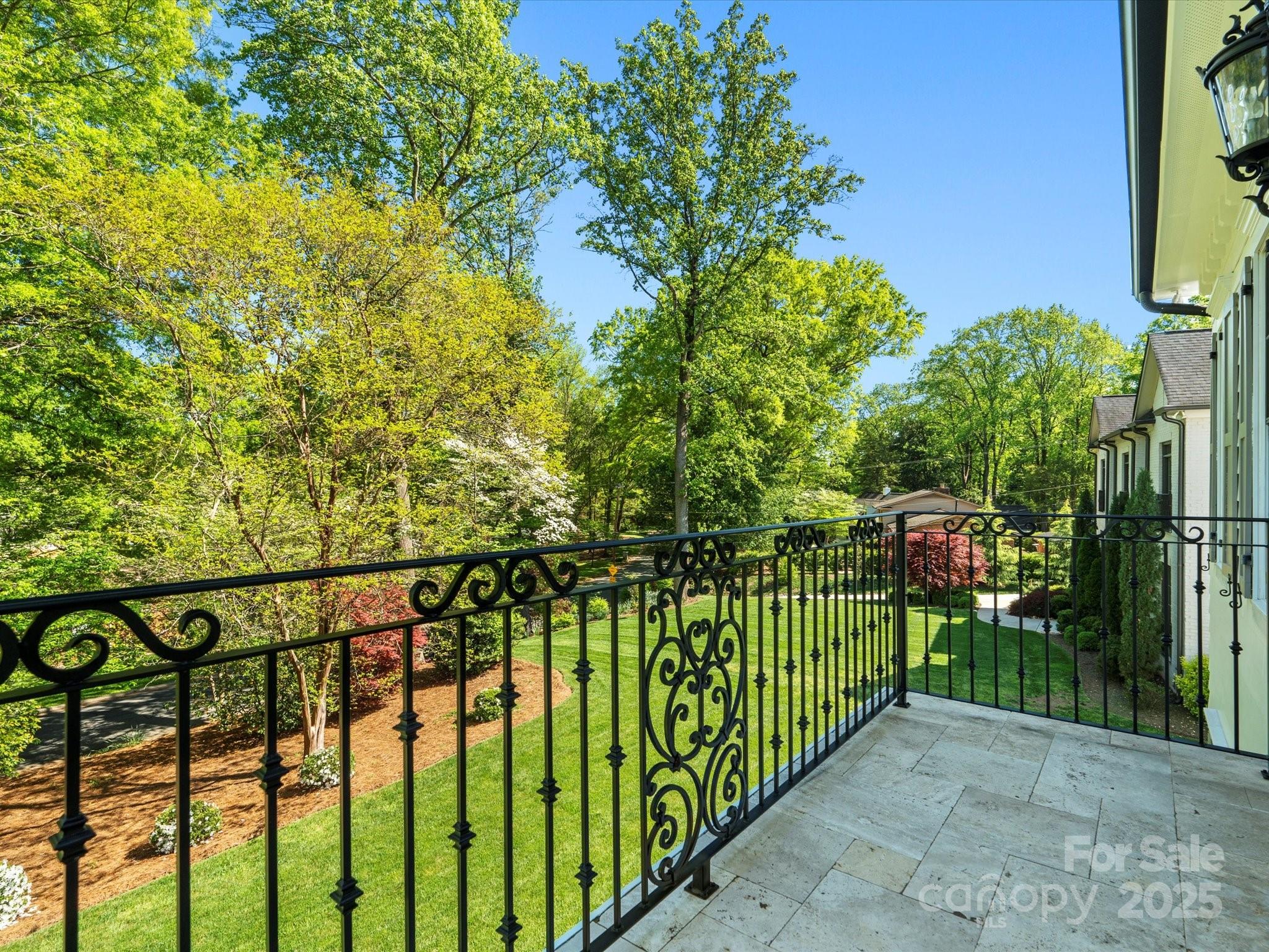 Lansdowne - Residential