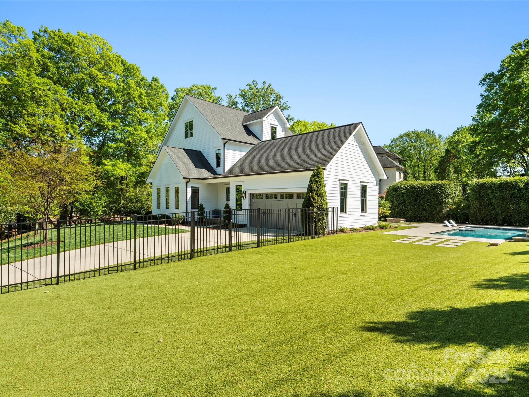 Lansdowne - Residential