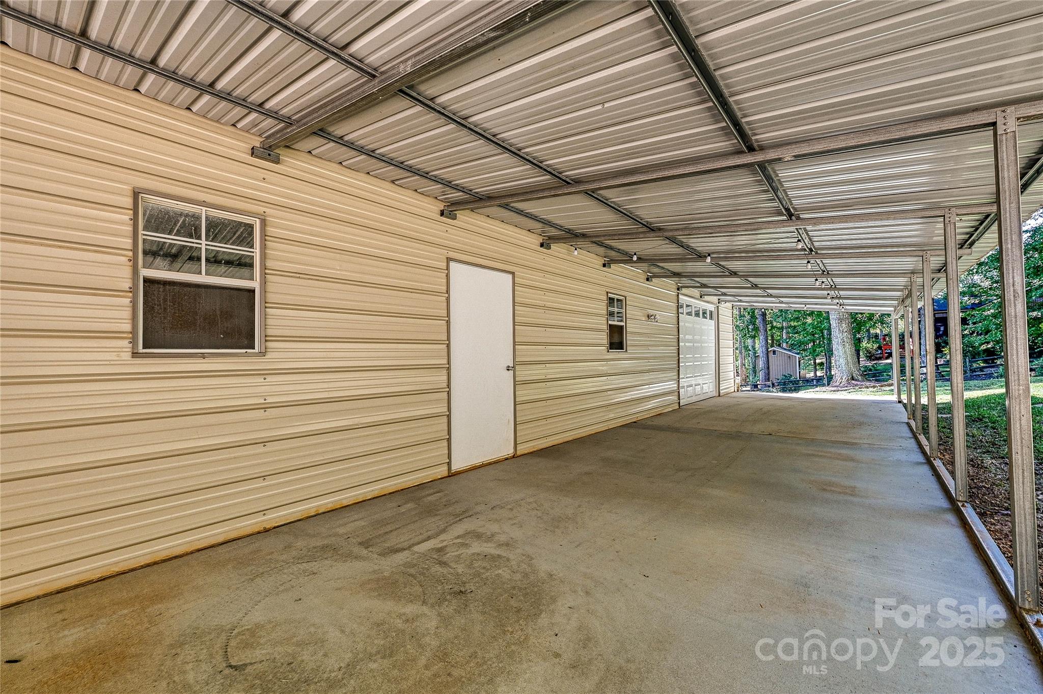 Morris Park - Residential