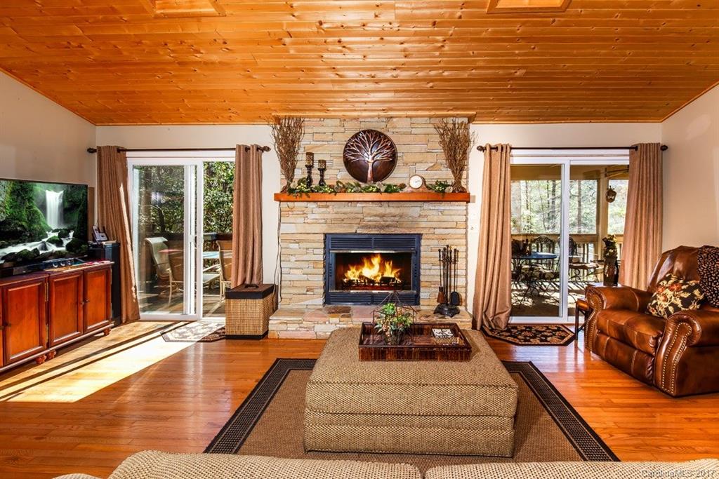 Connestee Falls - Residential