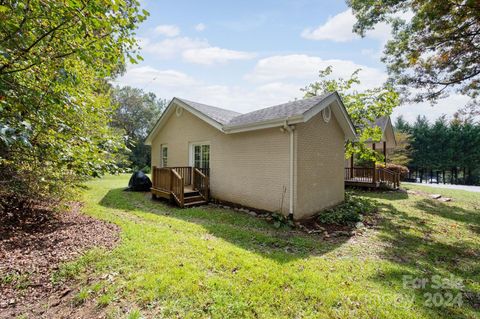 A home in Hendersonville