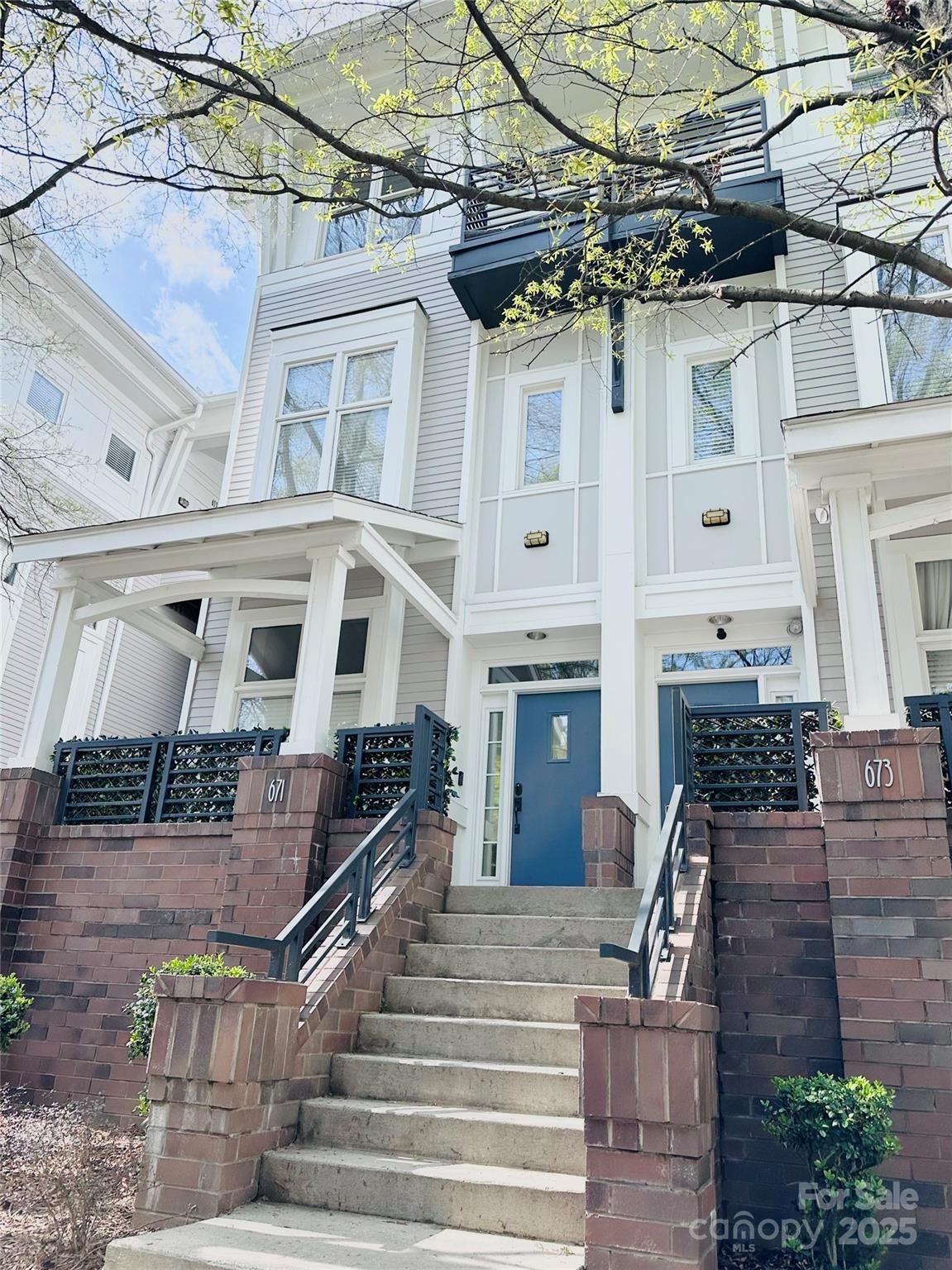 671 N Alexander Street