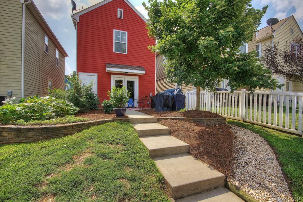 Summers Walk - Residential