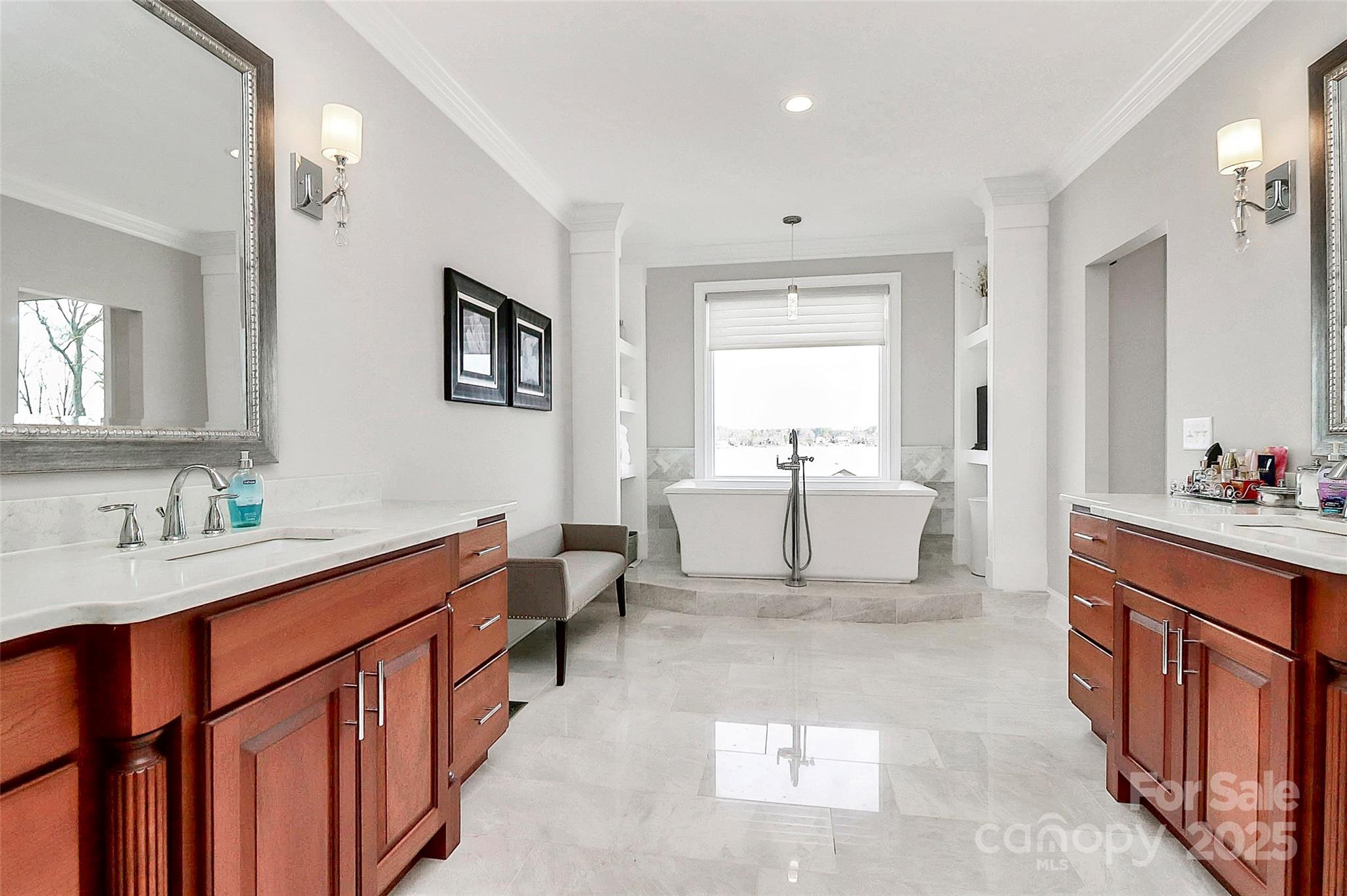 Harbor Point - Residential