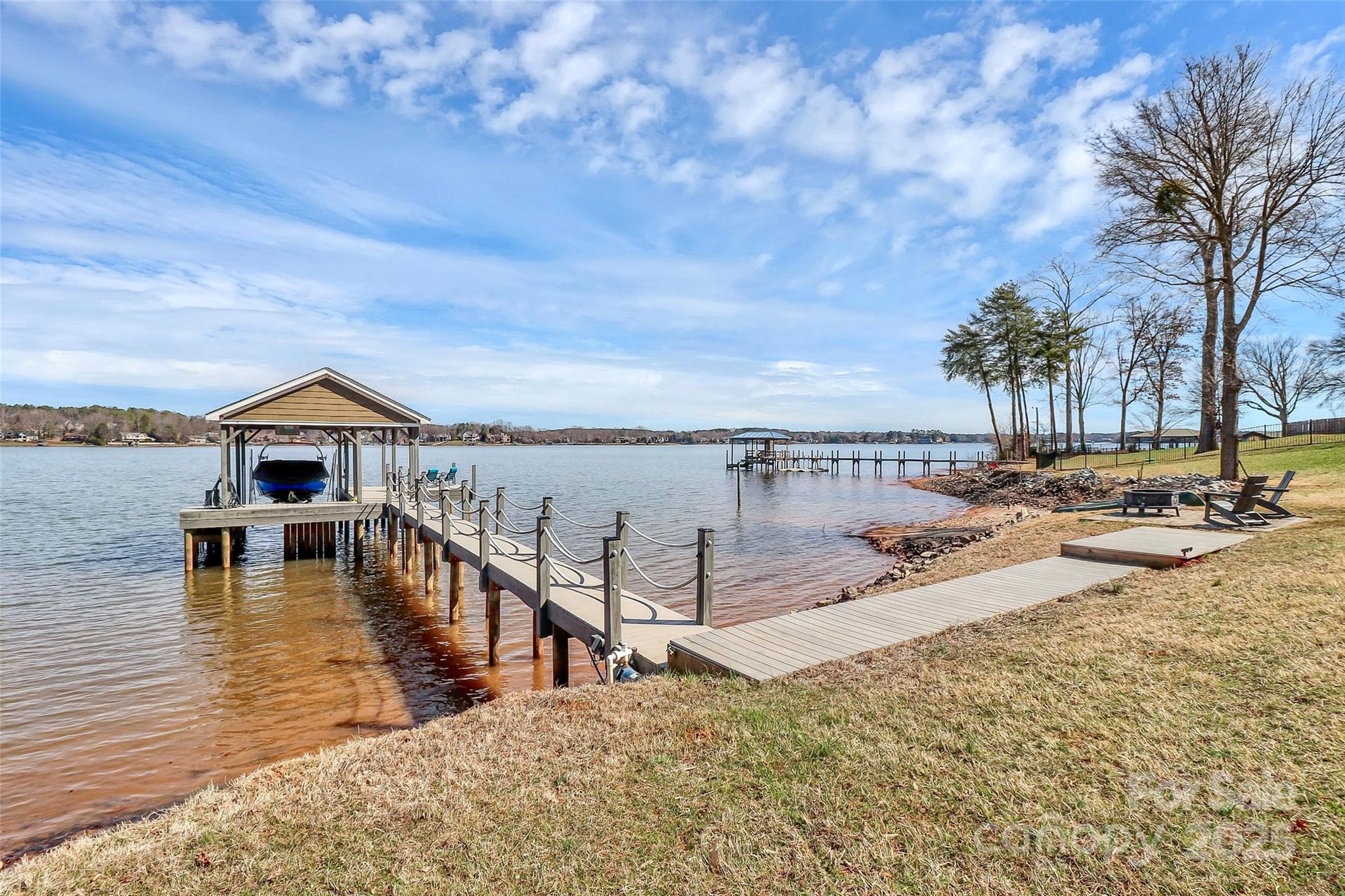 Harbor Point - Residential