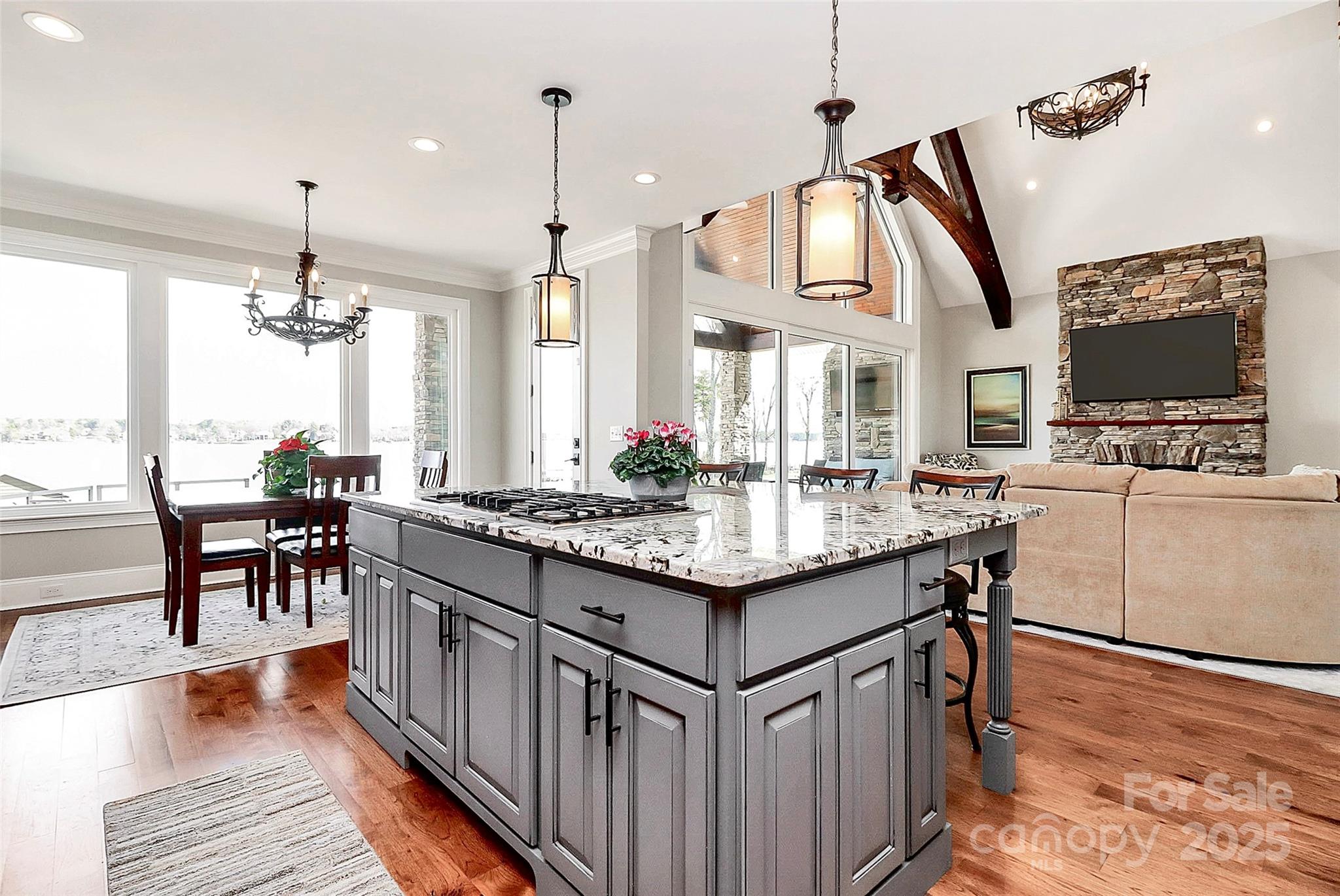 Harbor Point - Residential