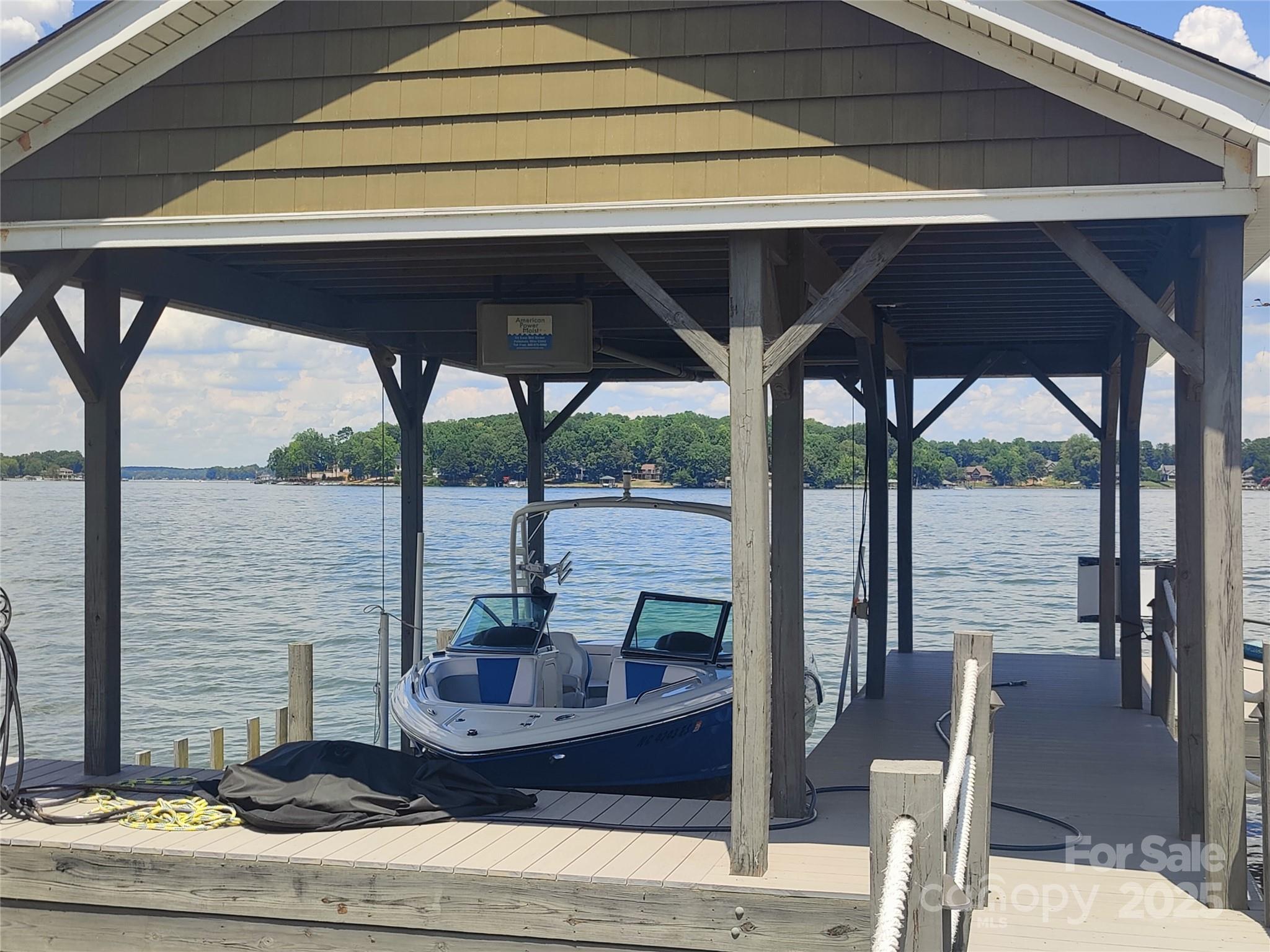 Harbor Point - Residential