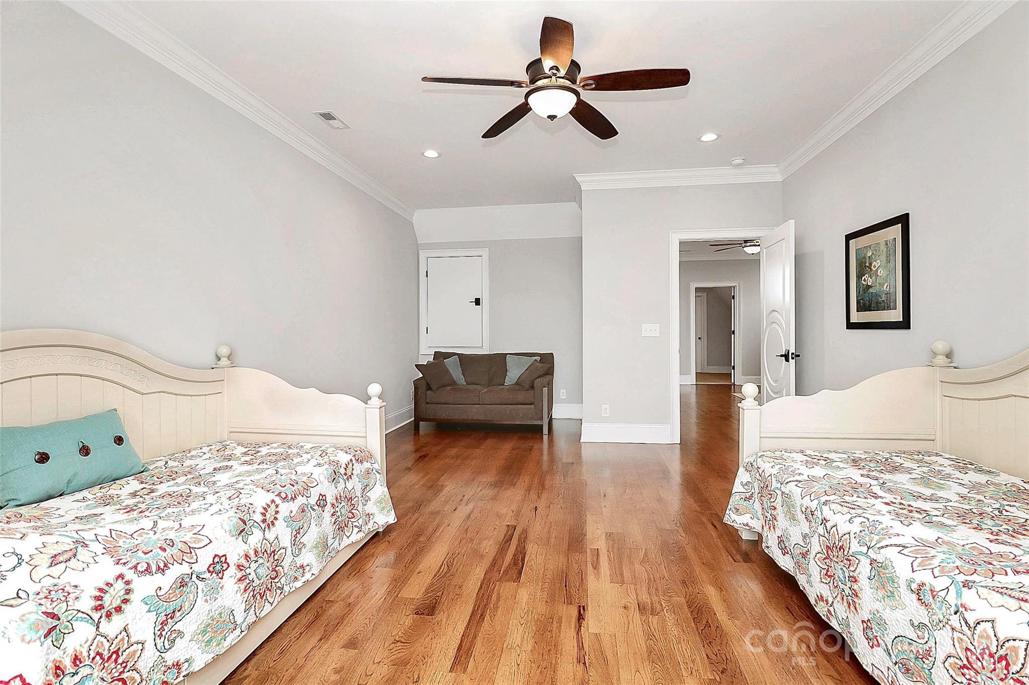 Harbor Point - Residential