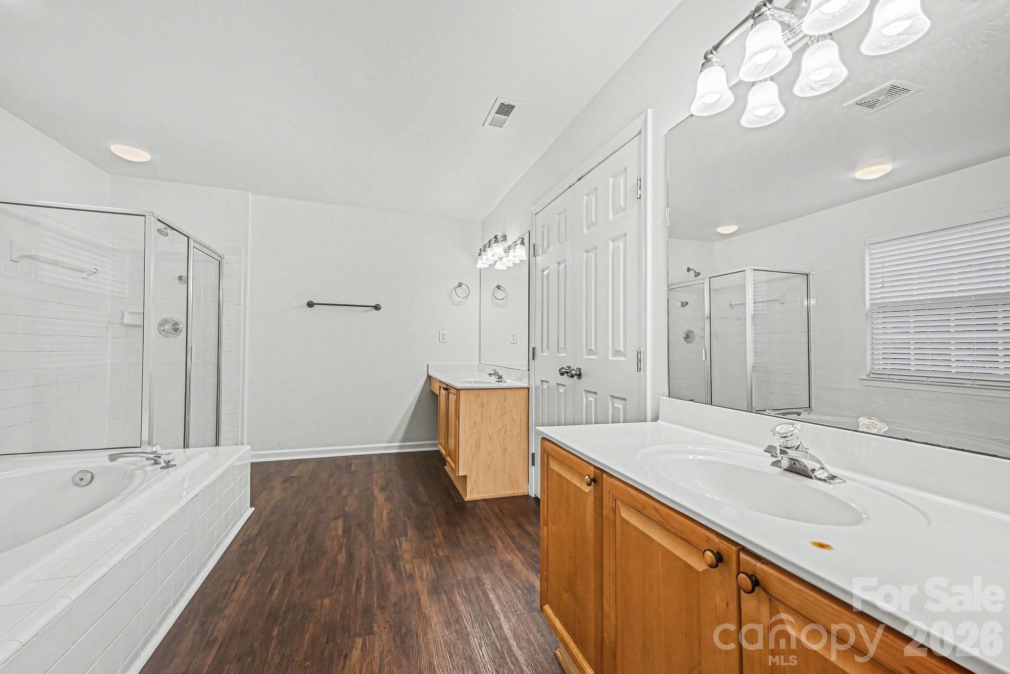 Brandon Oaks - Residential