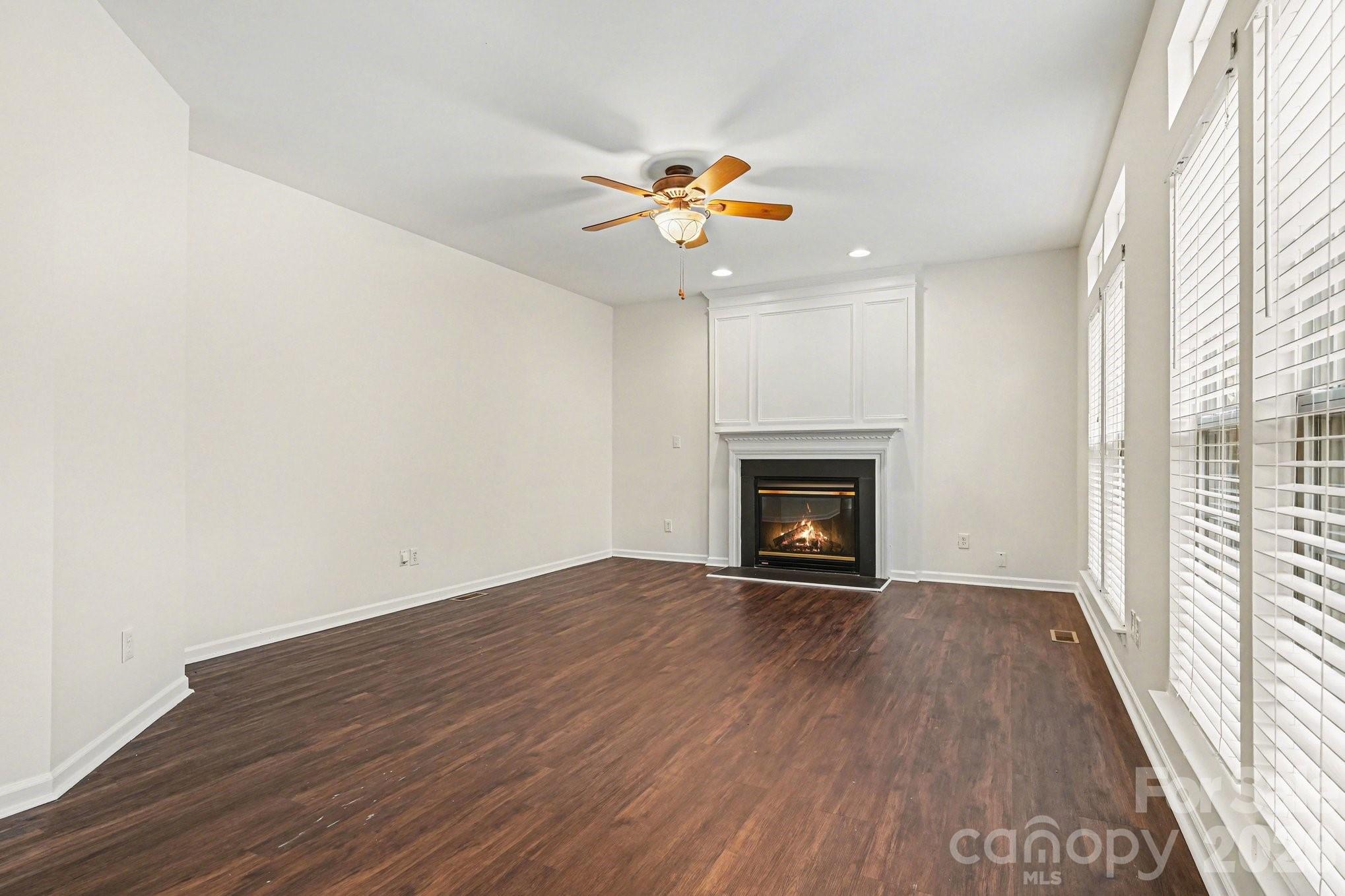 Brandon Oaks - Residential