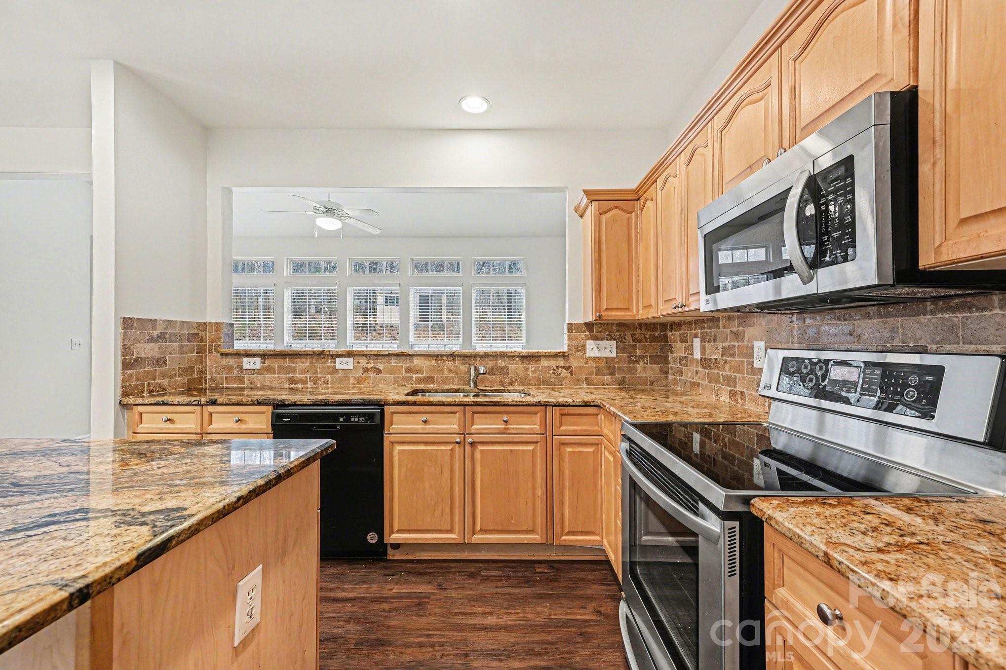 Brandon Oaks - Residential