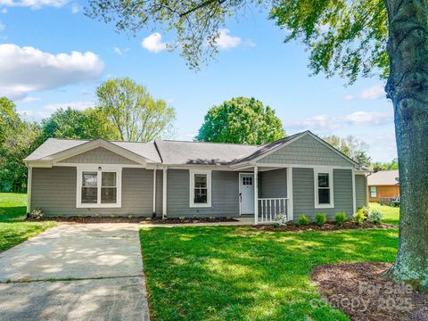3612 Cobbleridge Drive Charlotte NC 28215