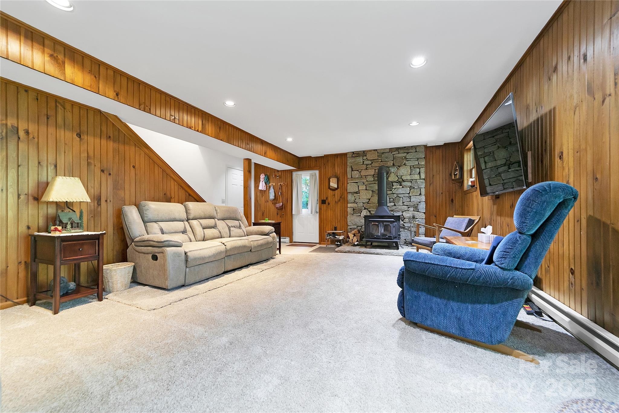 Knob Creek - Residential