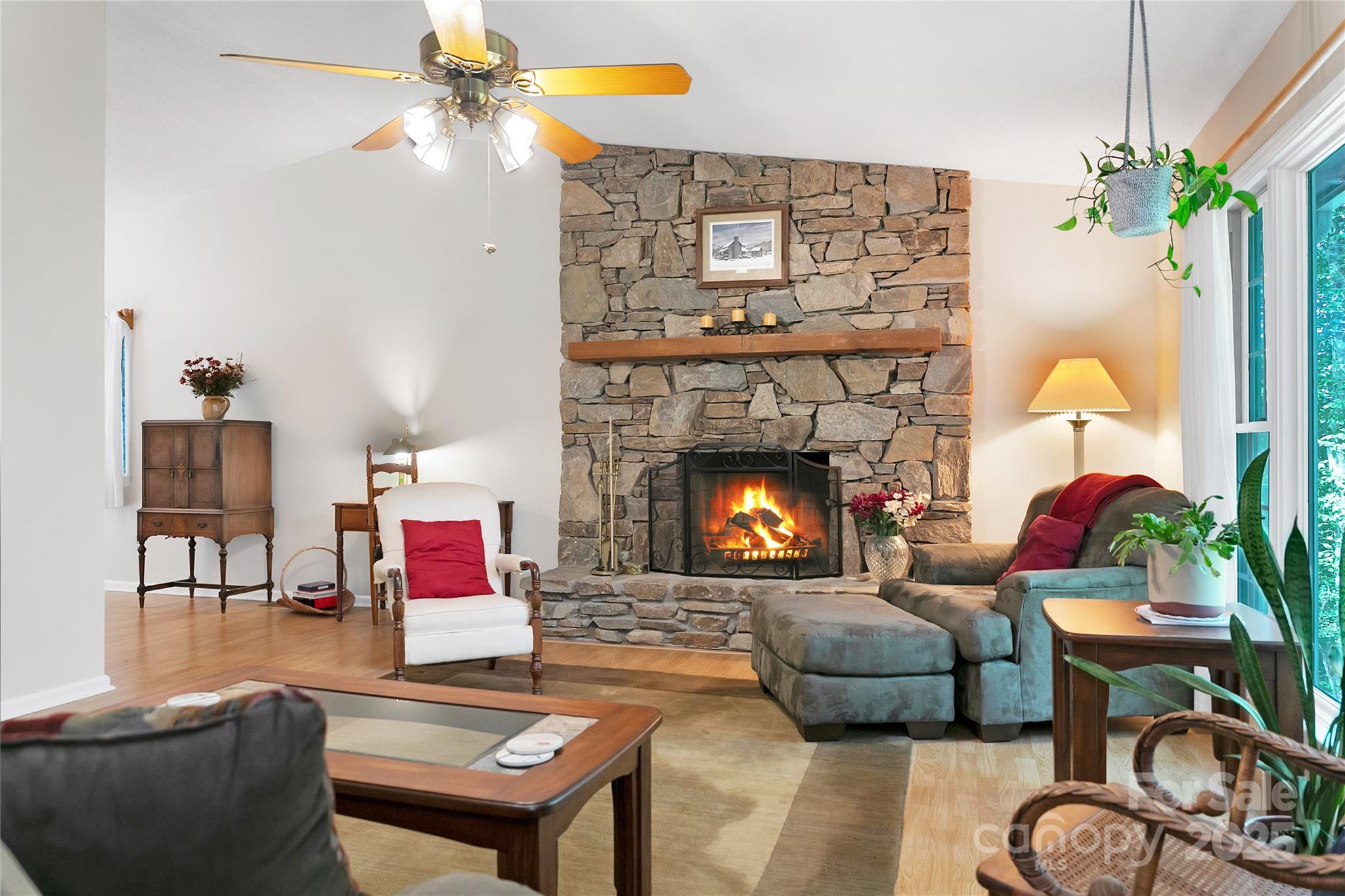 Knob Creek - Residential