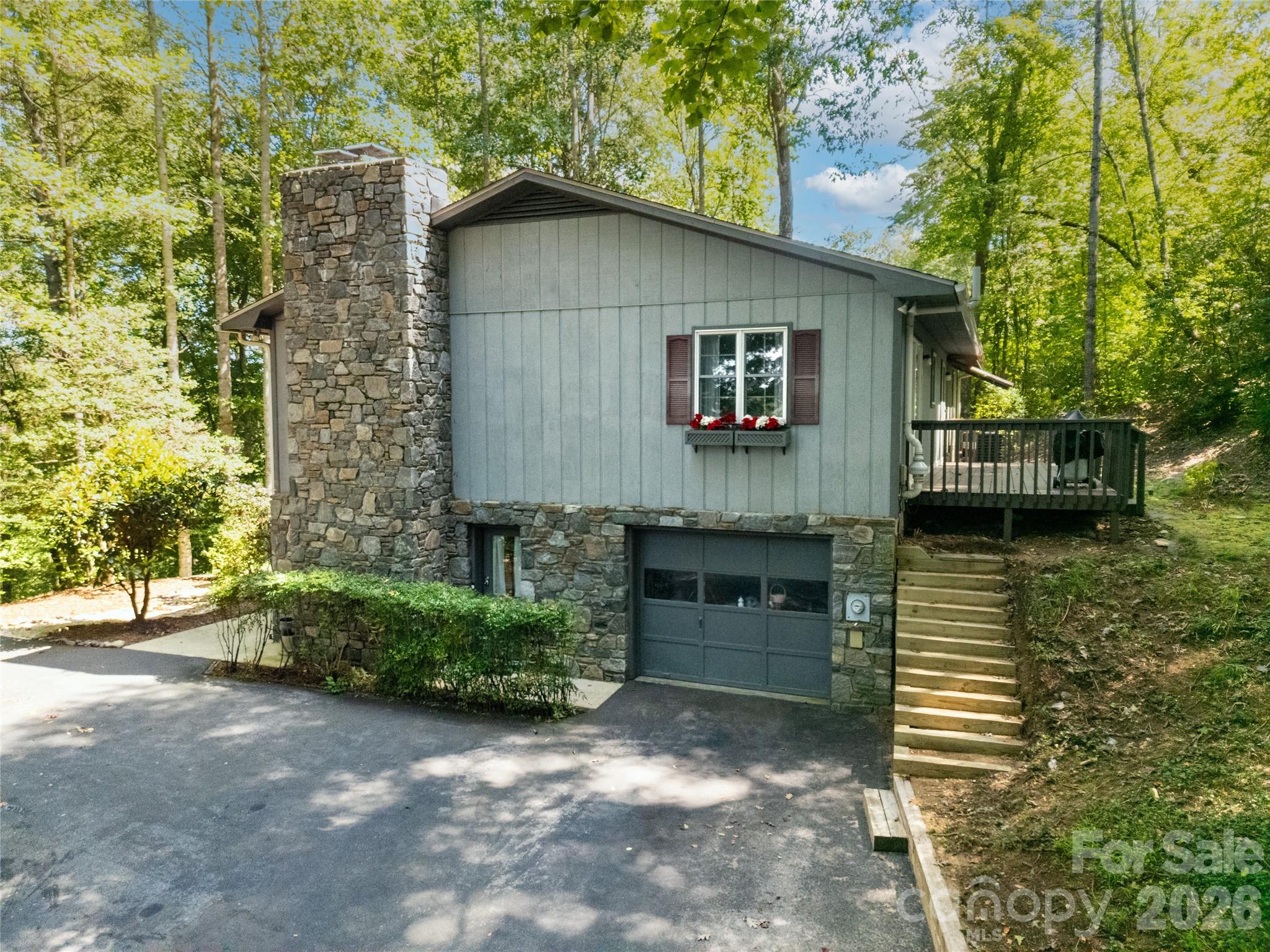Knob Creek - Residential