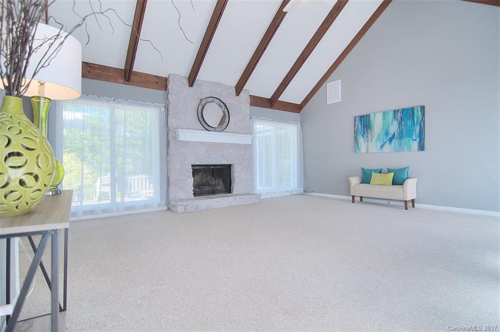 Tega Cay - Residential