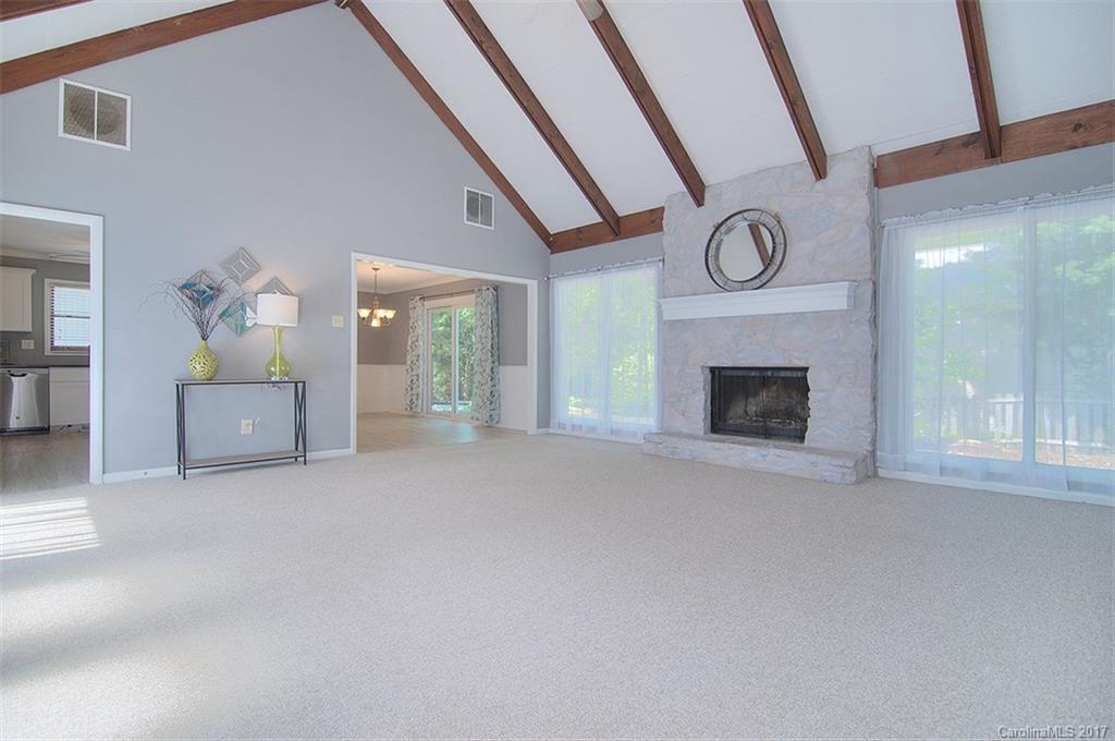 Tega Cay - Residential