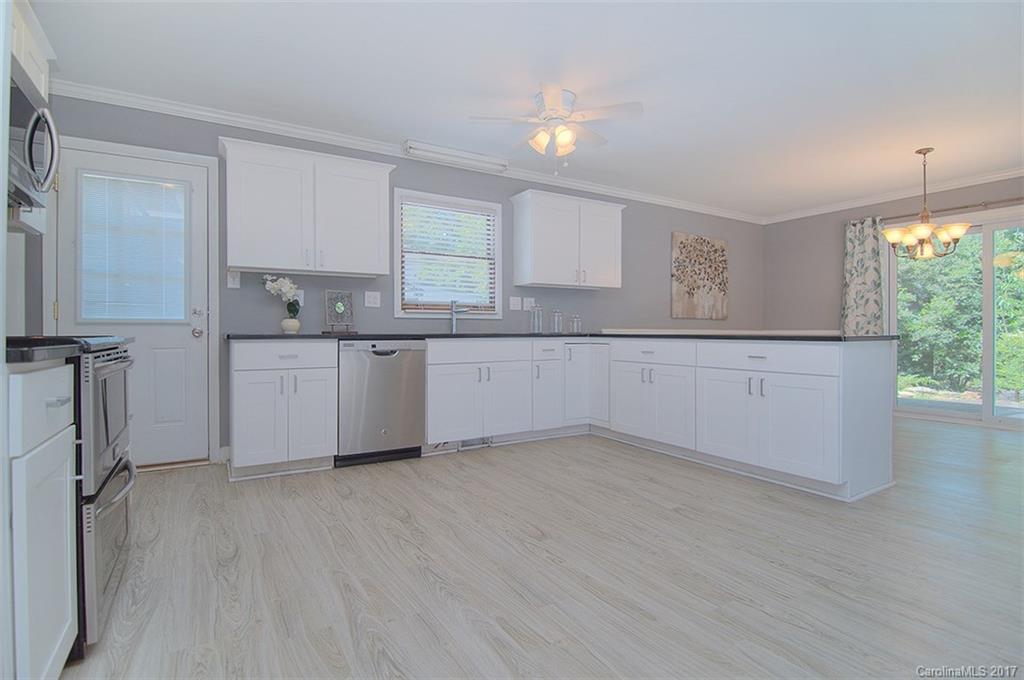 Tega Cay - Residential