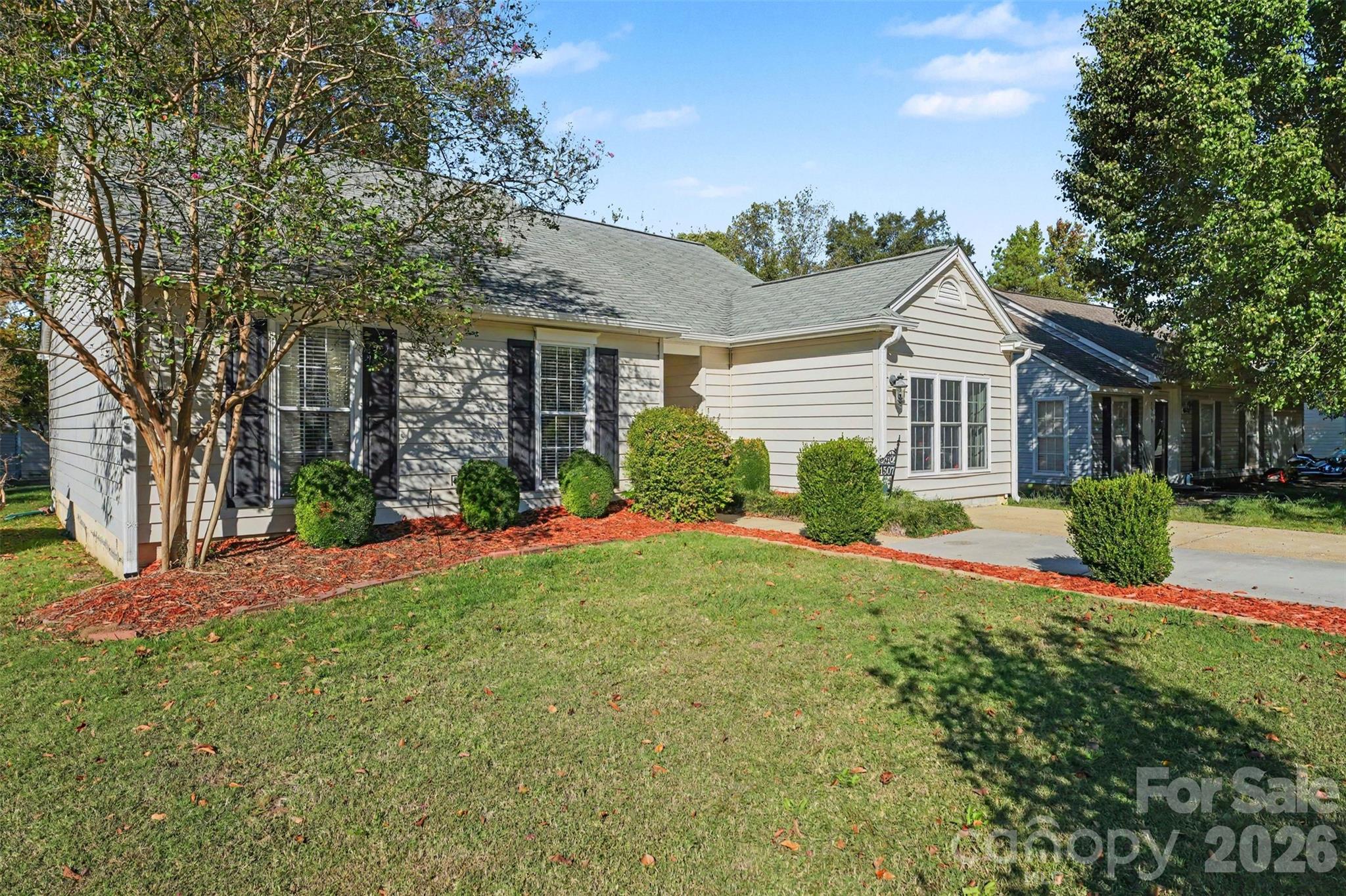 1507 Crestdale Road