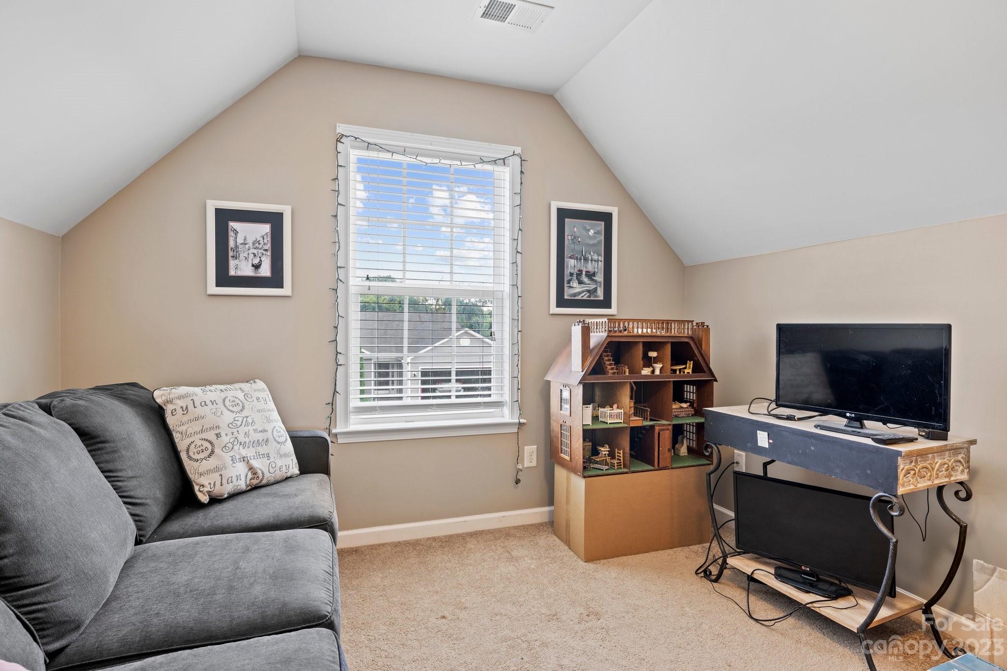 River Stone - Residential