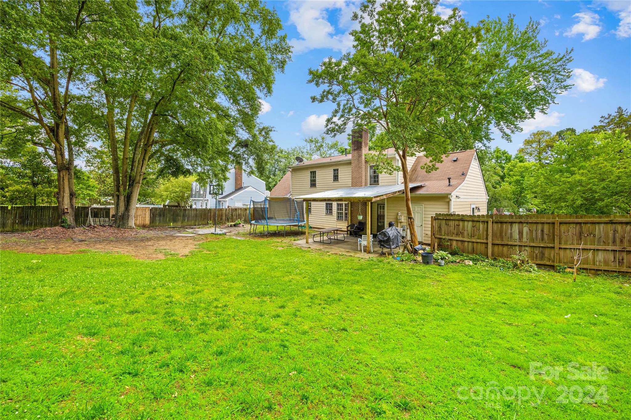 Chestnut Lake - Residential